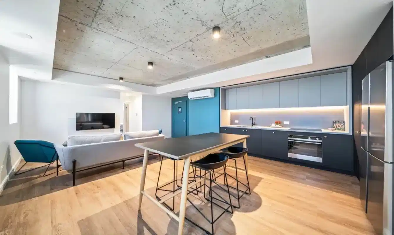 4 Bed Ensuite Apartment - Kitchen
