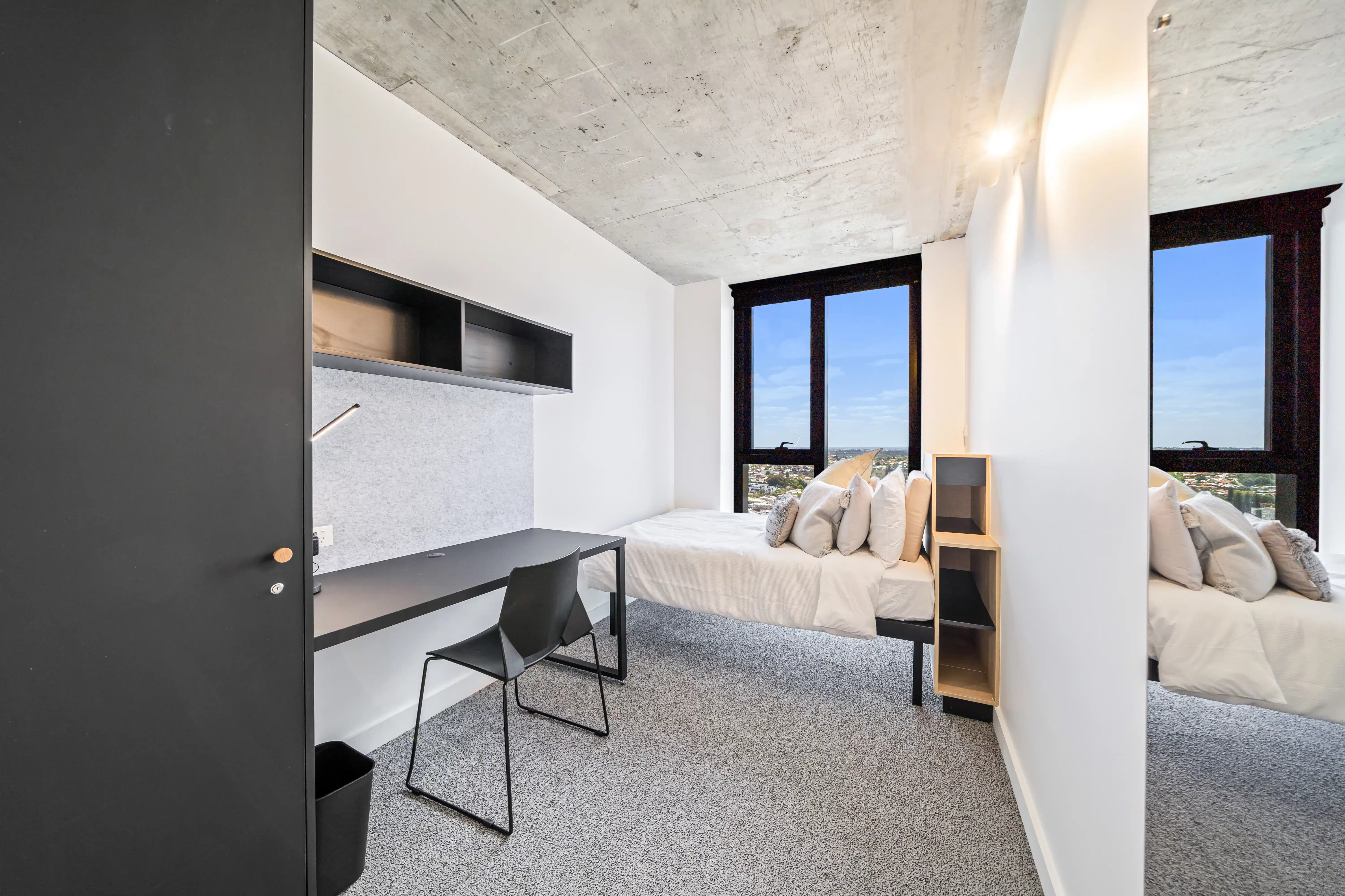4 Bed Ensuite - 555 Wellington St, Perth-15