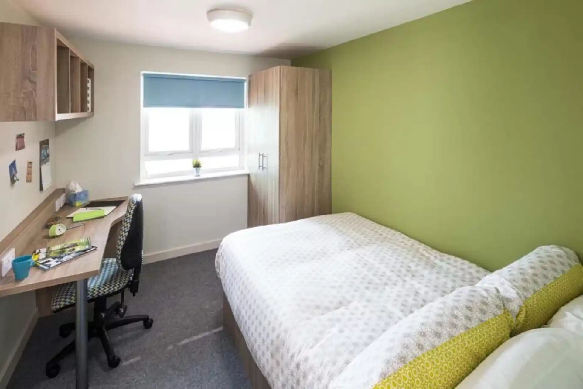 Deluxe Ensuite 3 Bed - Bedroom