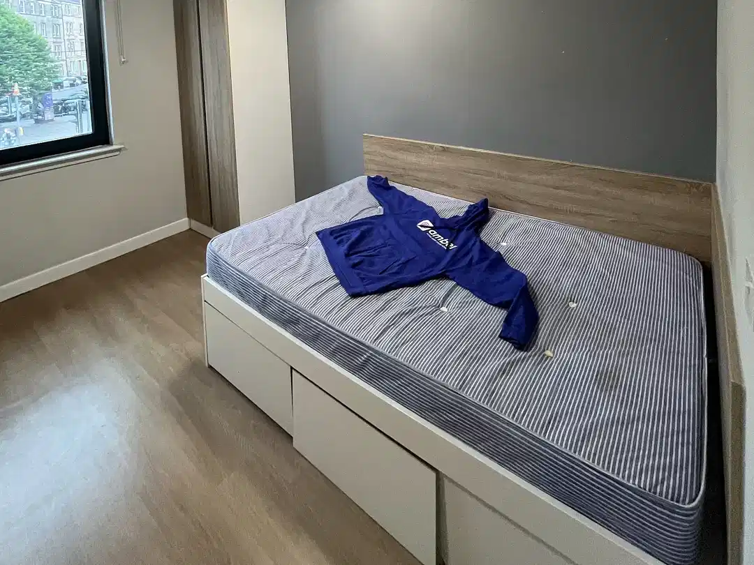 4 Bed Standard Ensuite - Bedroom