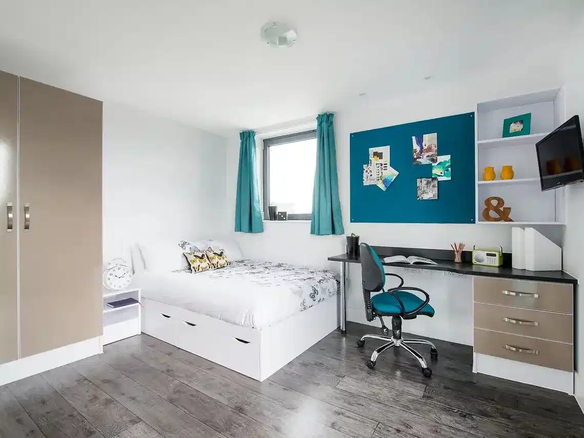 Premium Studio - Bedroom