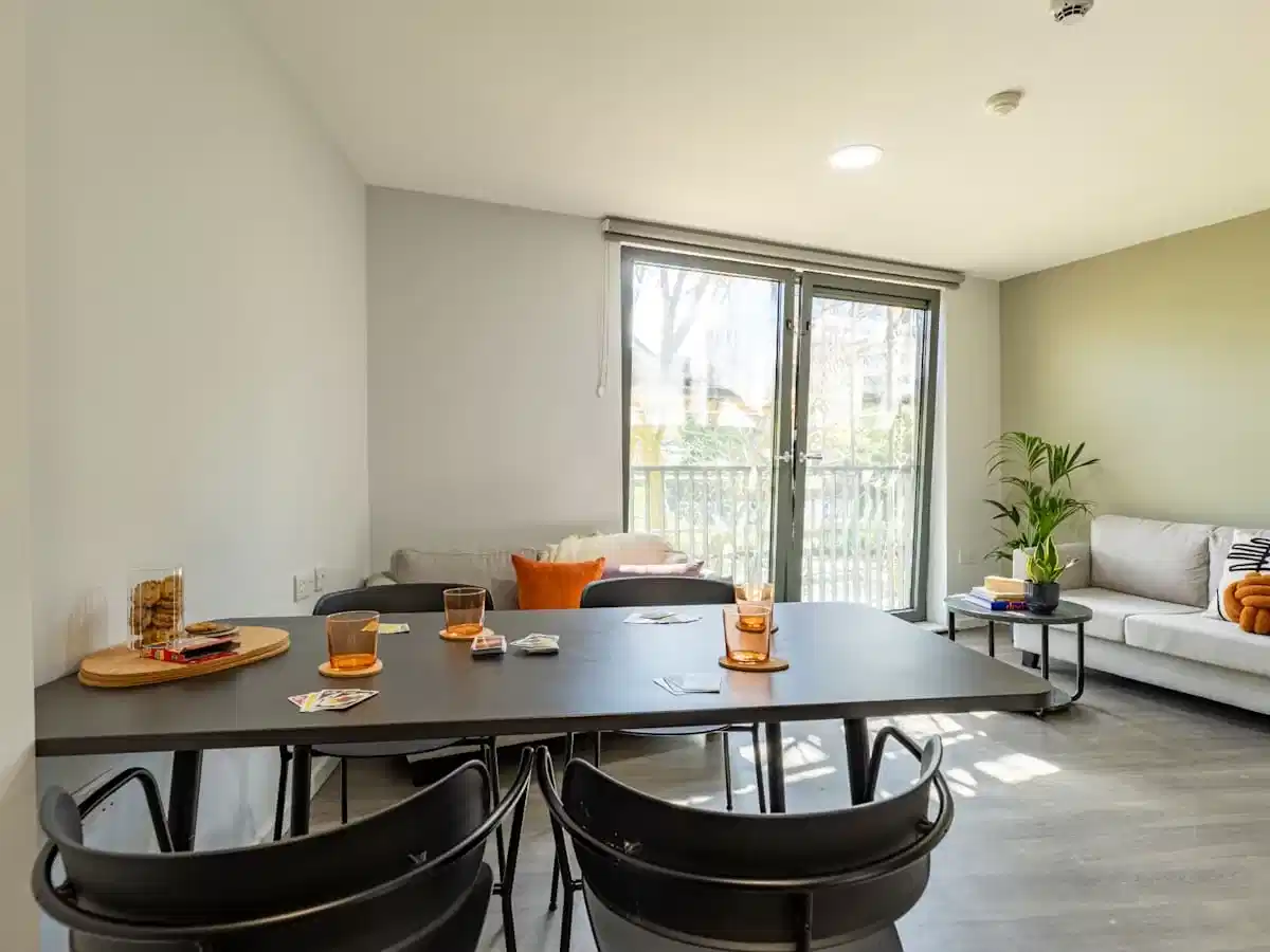 Gold En Suite - Amenities