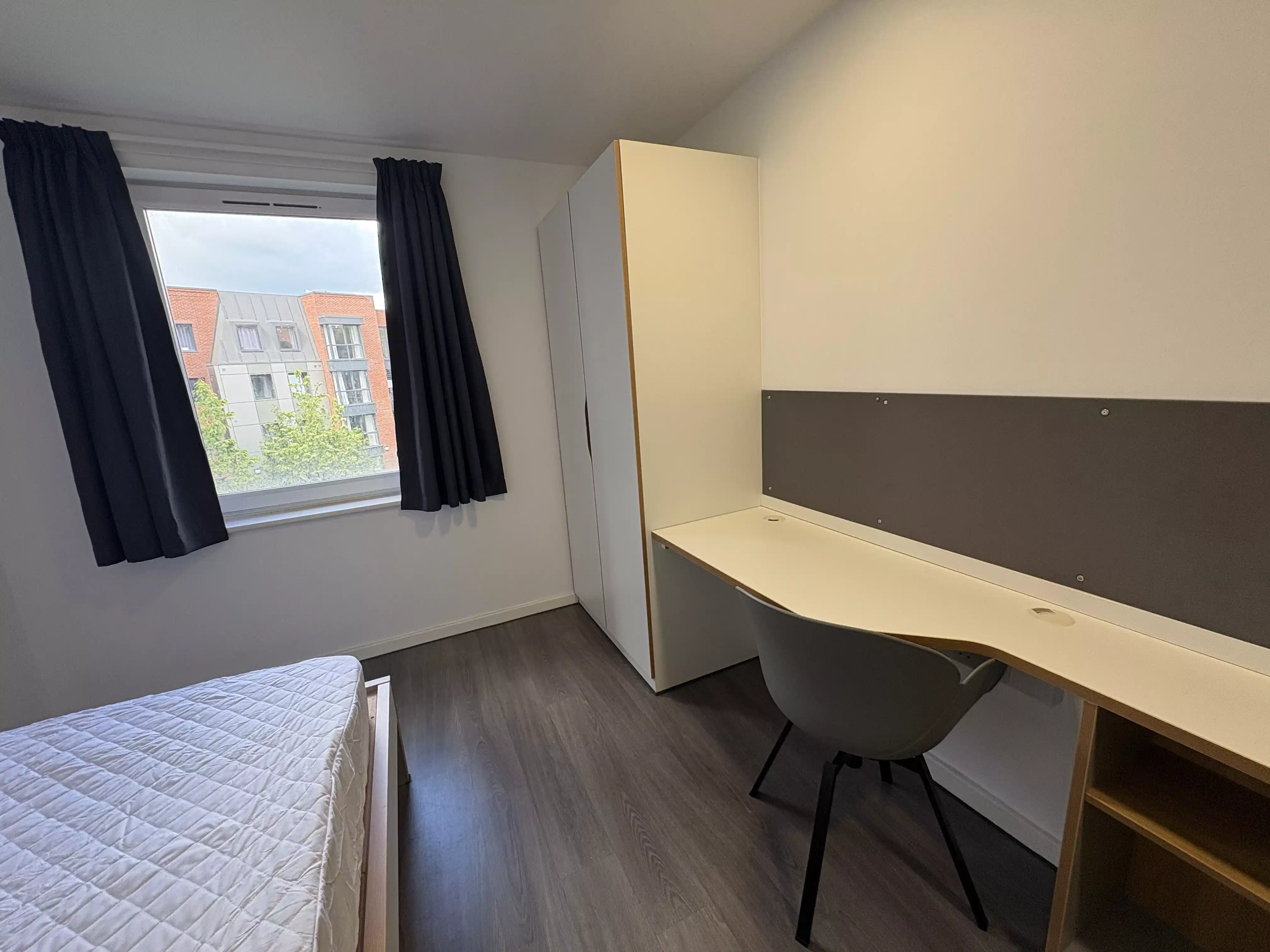 Silver Ensuite - Bedroom