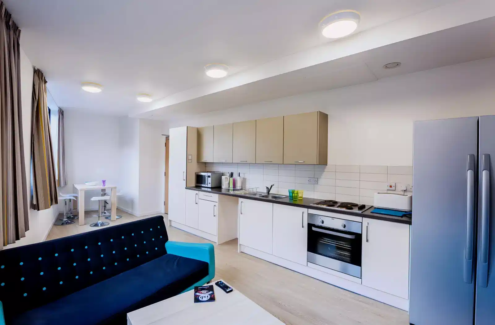 Classic Ensuite - Kitchen