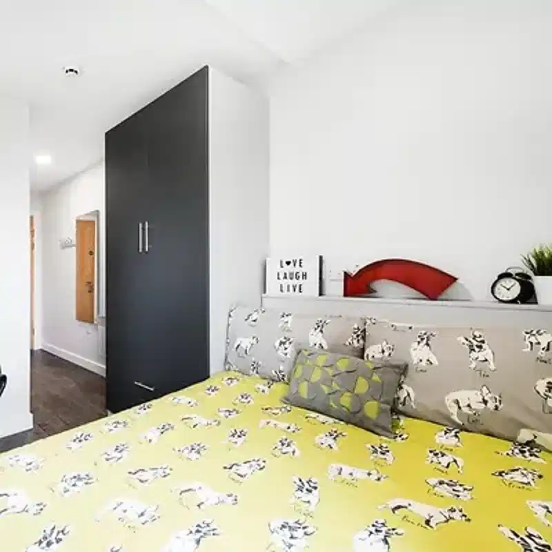Classic En Suite - Bedroom