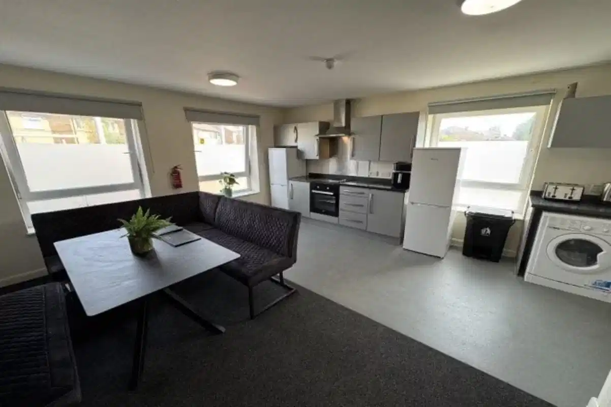 1 Bedroom Apartment - Kitchen