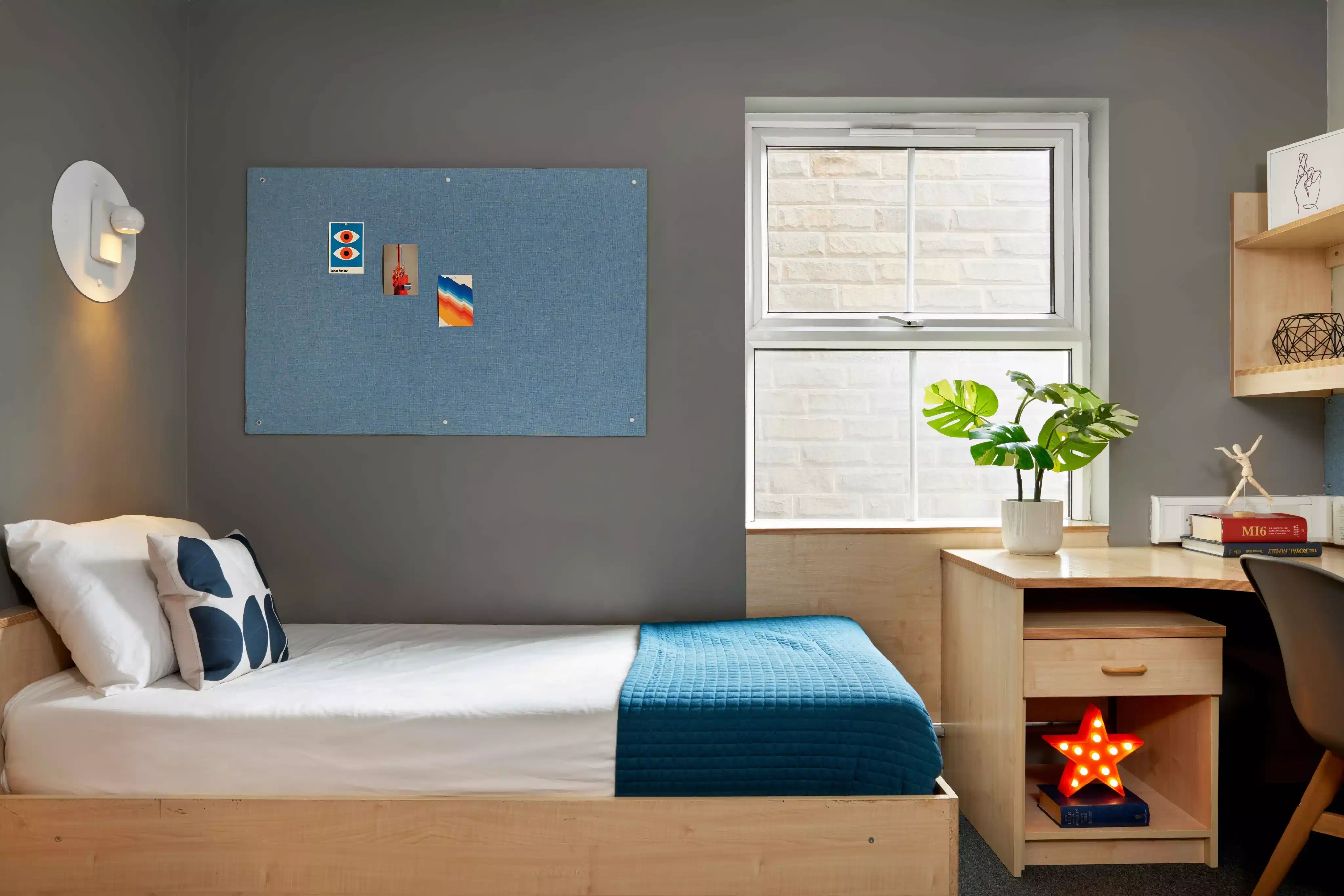 Silver Ensuite - Bedroom