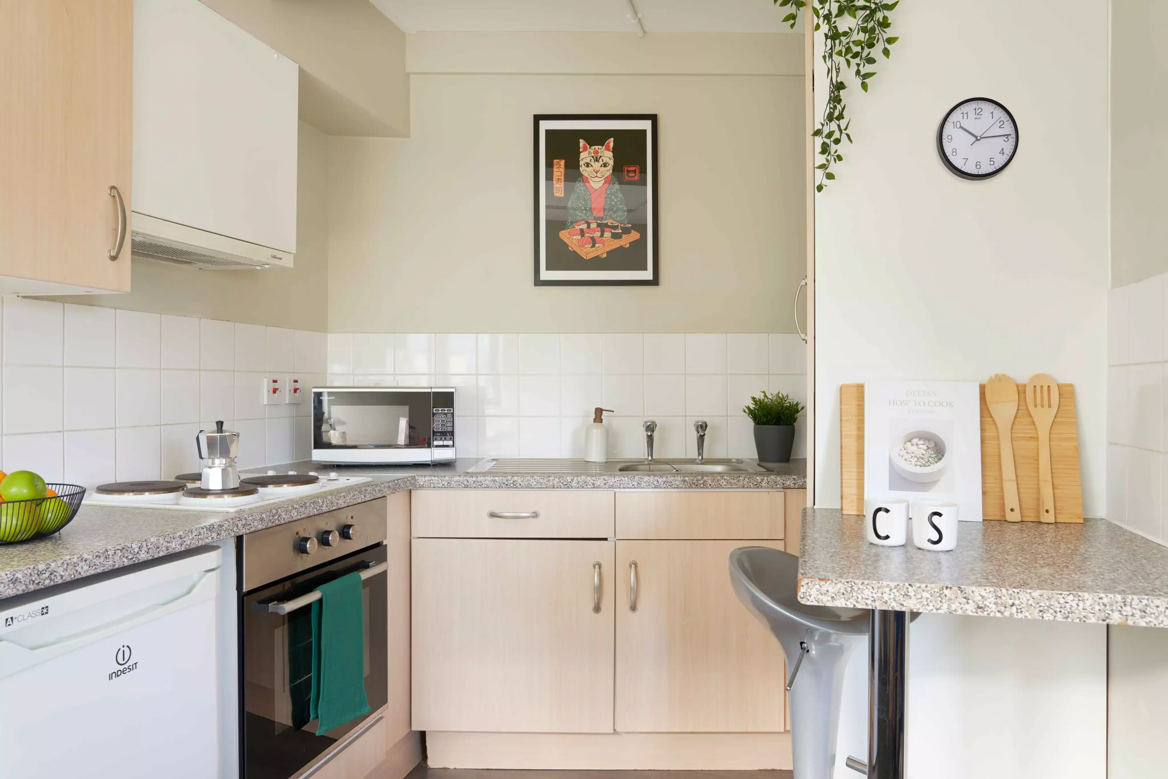 Bronze Studio - Kitchen
