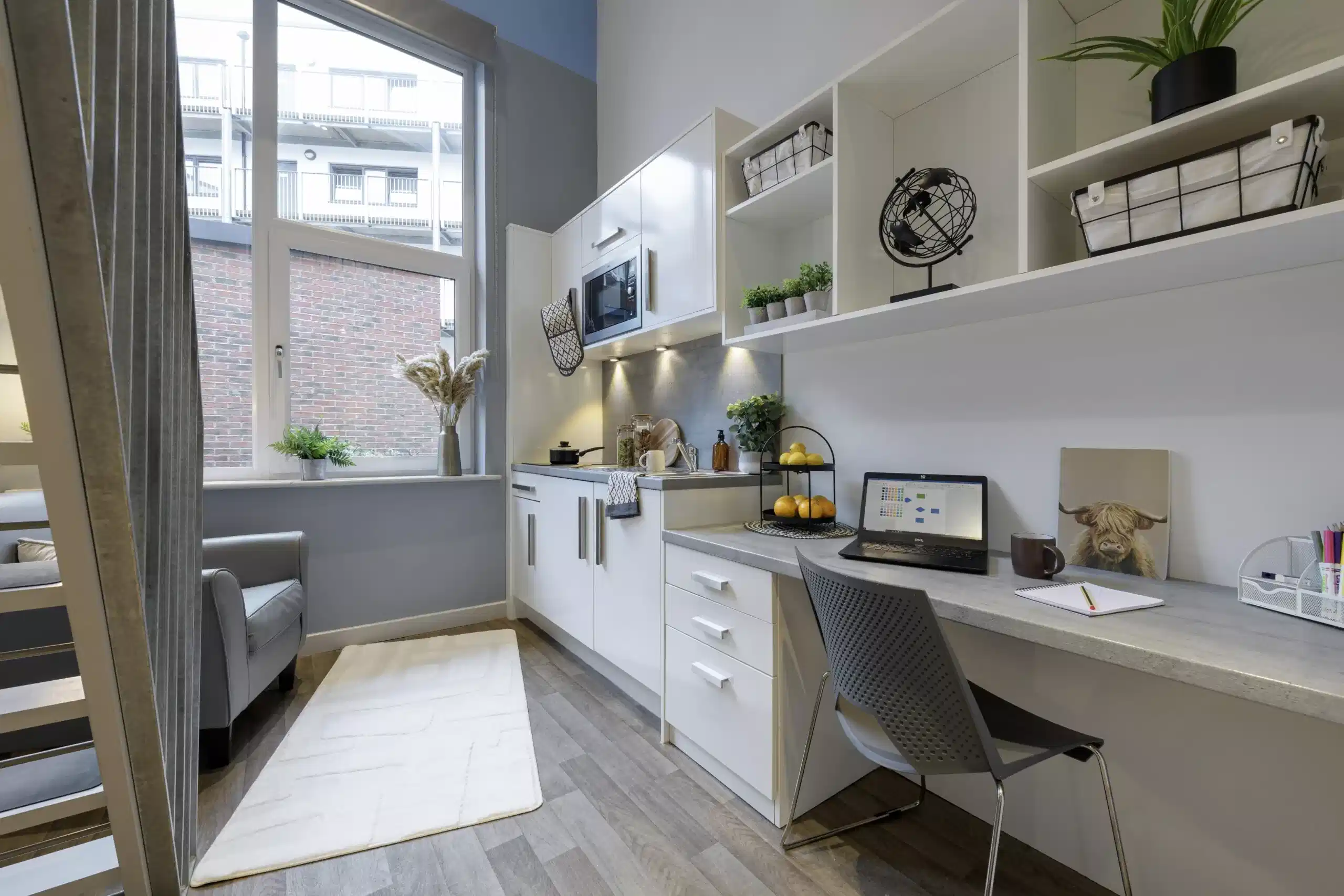 Mezzanine Studio - Kitchen
