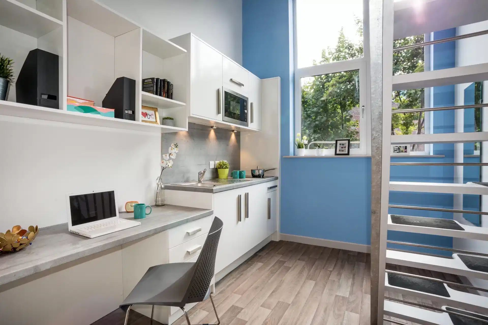 Mezzanine Studio - Amenities