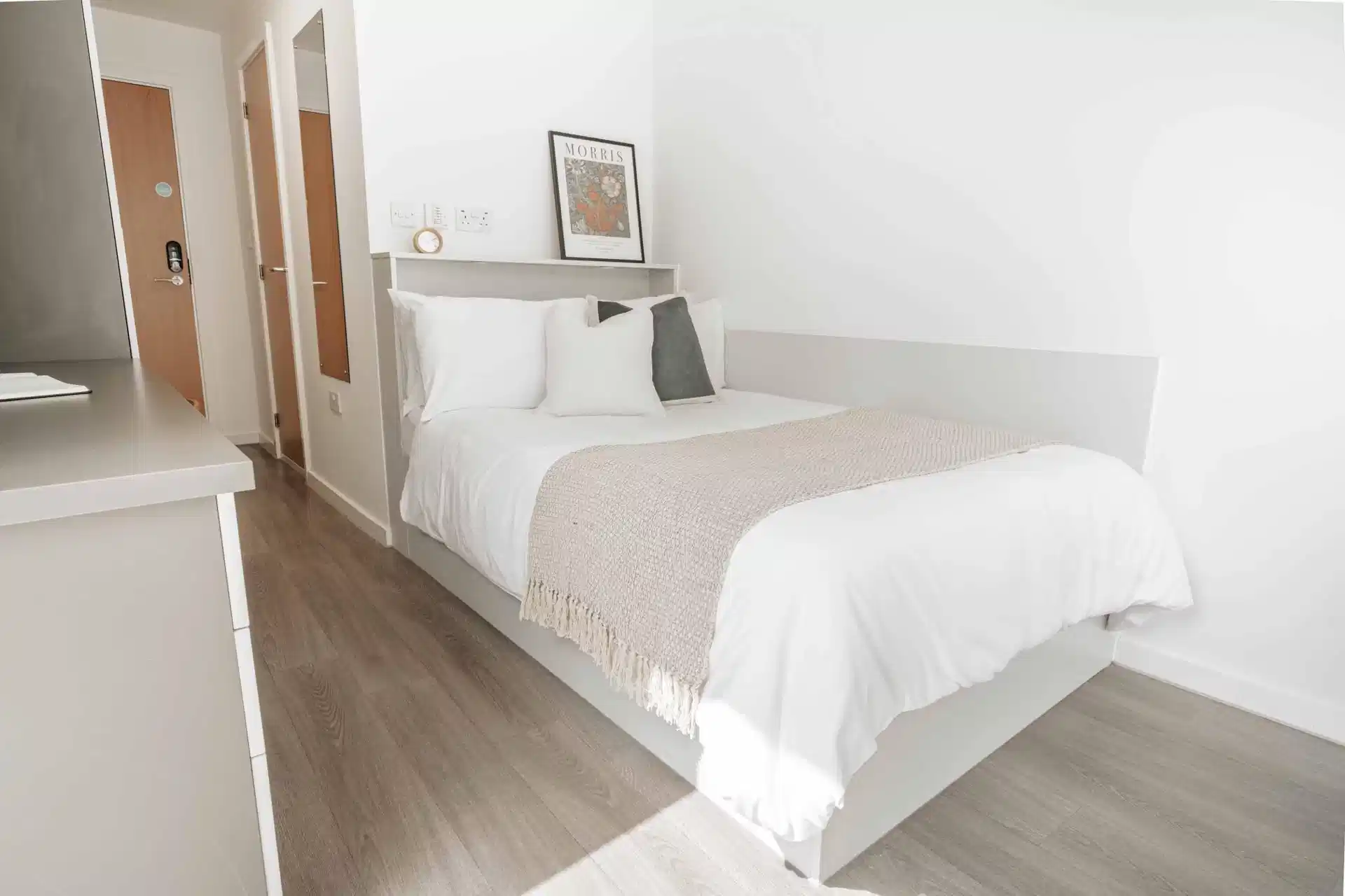 Silver En Suite - Bedroom