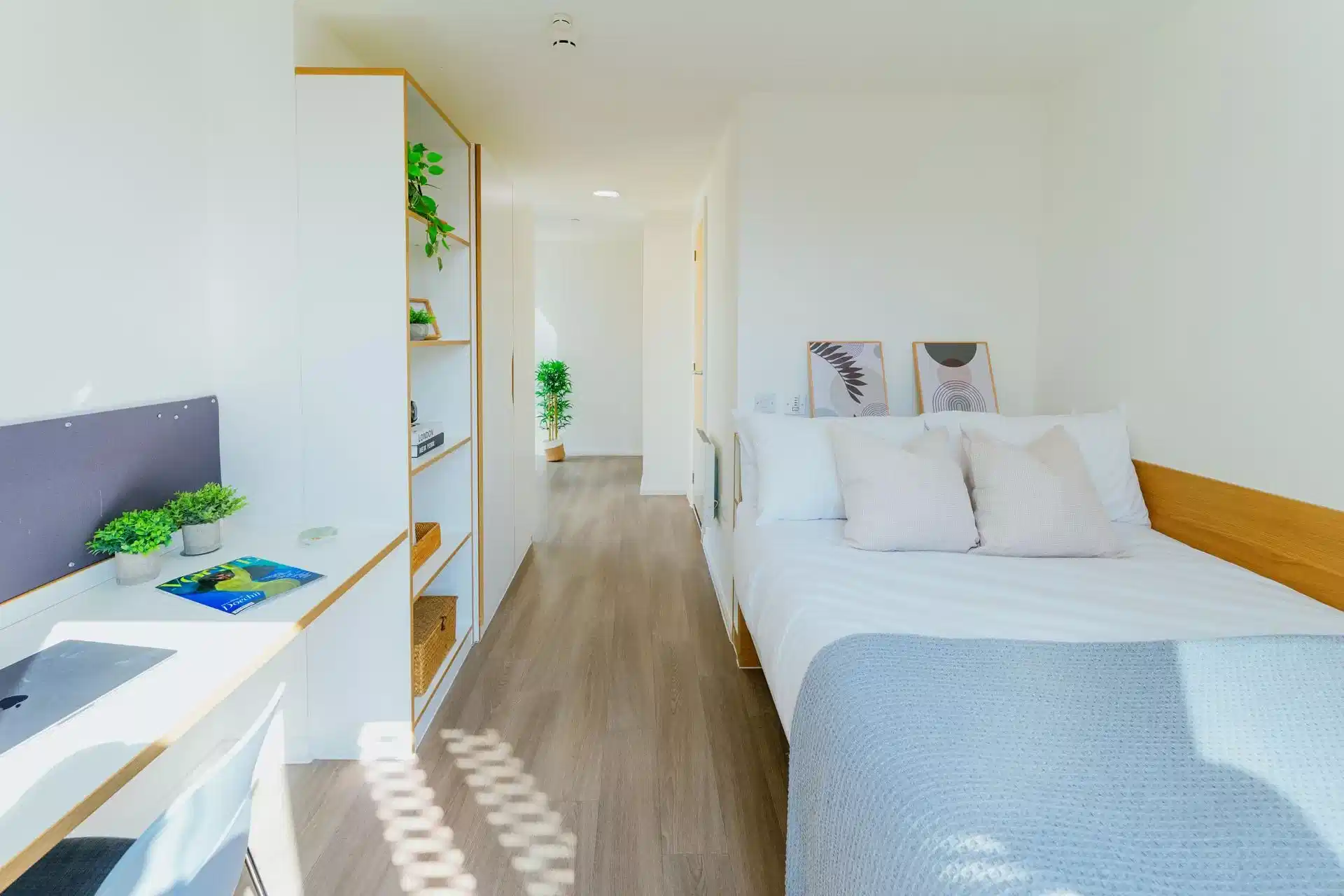 Silver Ensuite, Bridge Street - Bedroom