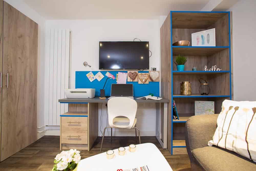 Premium Plus Studio Second Floor - Bedroom