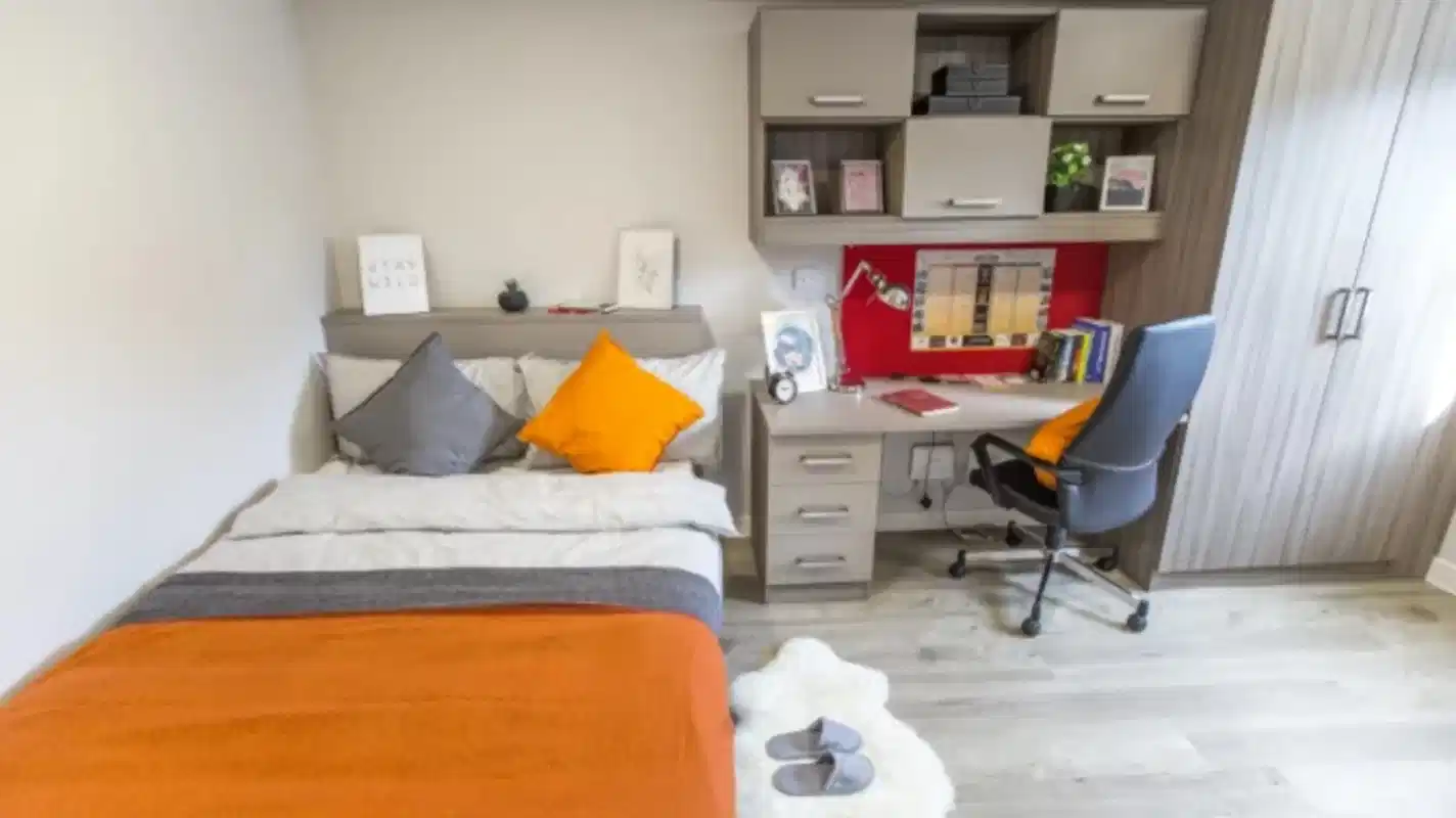 1 Bed Apartment - Bedroom