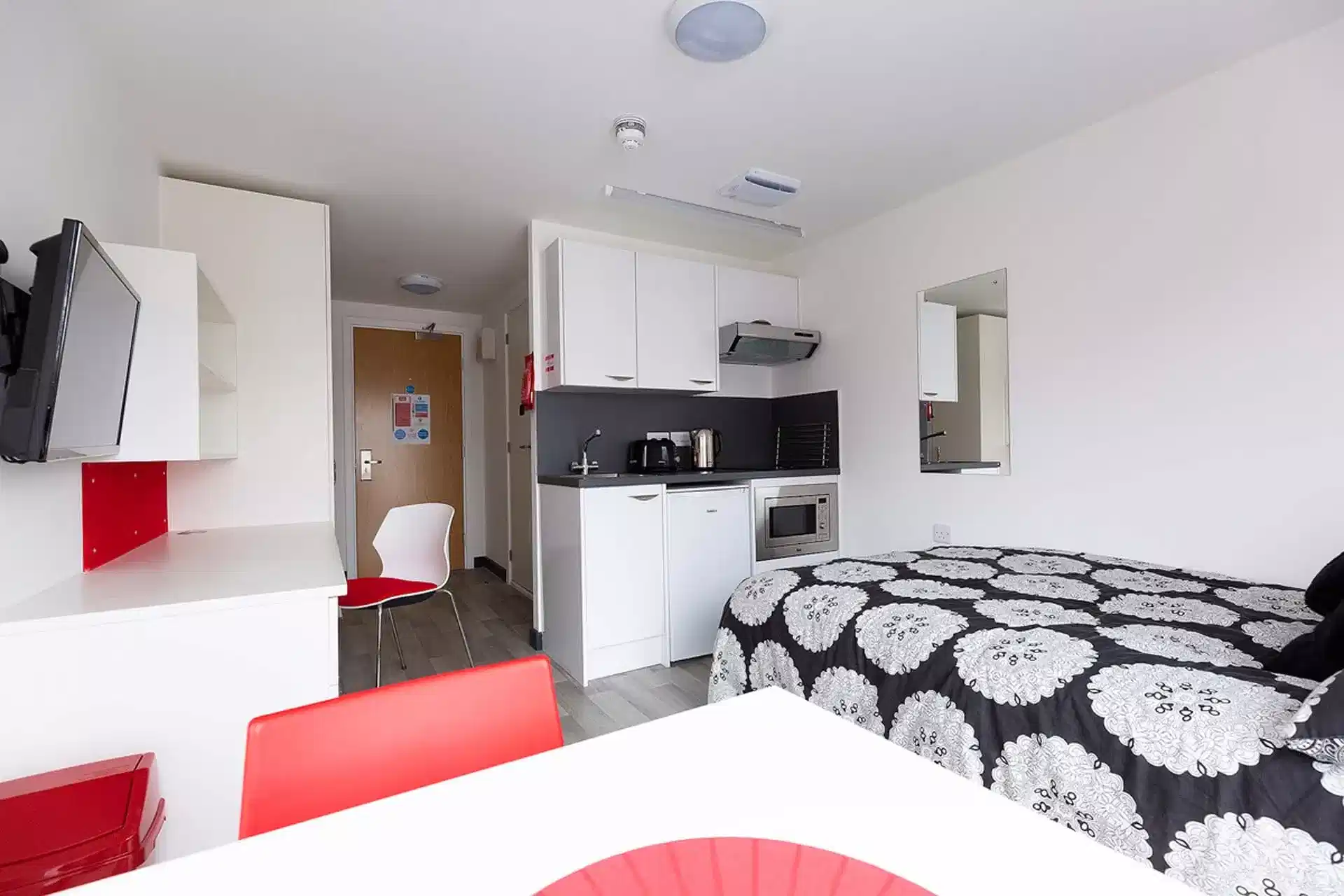 Premium Studio - Bedroom