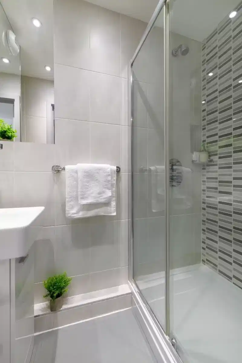 Studio Classic - Bathroom