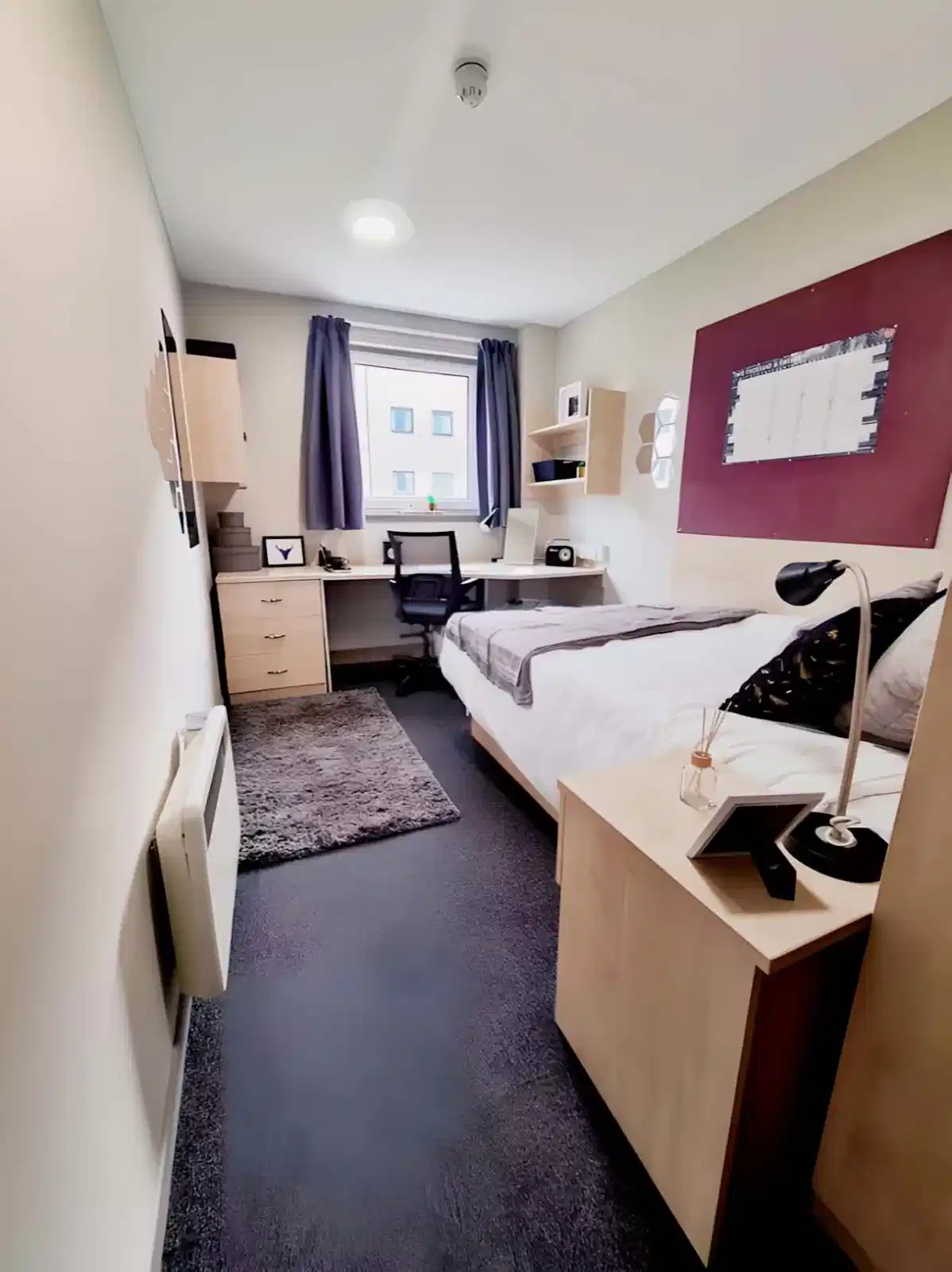 Ensuite Silver - Bedroom
