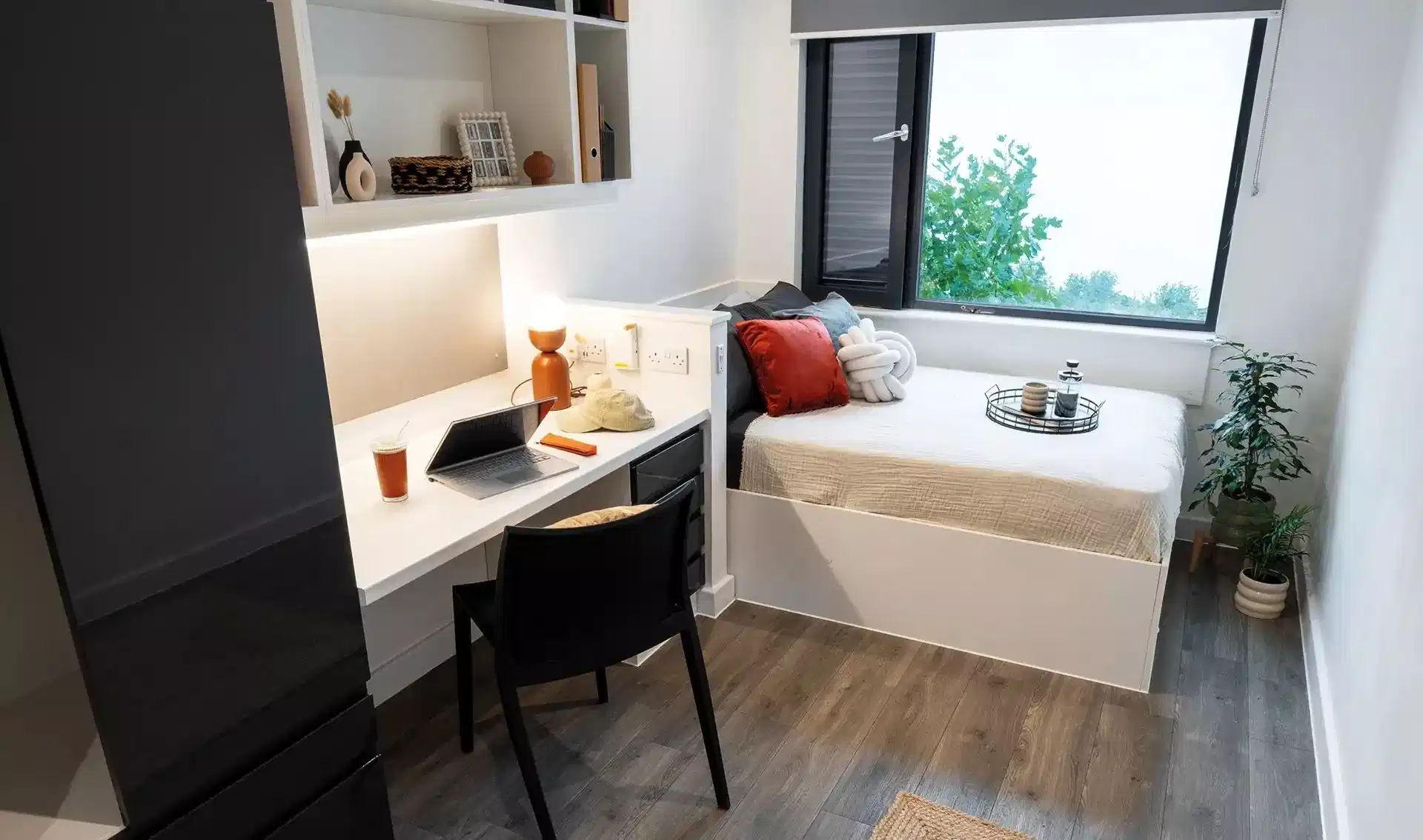 Club Ensuite - Bedroom