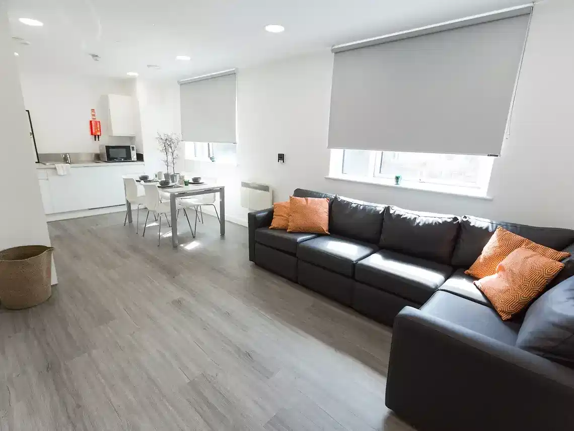 4 Bed Cluster En-suite - Common Area