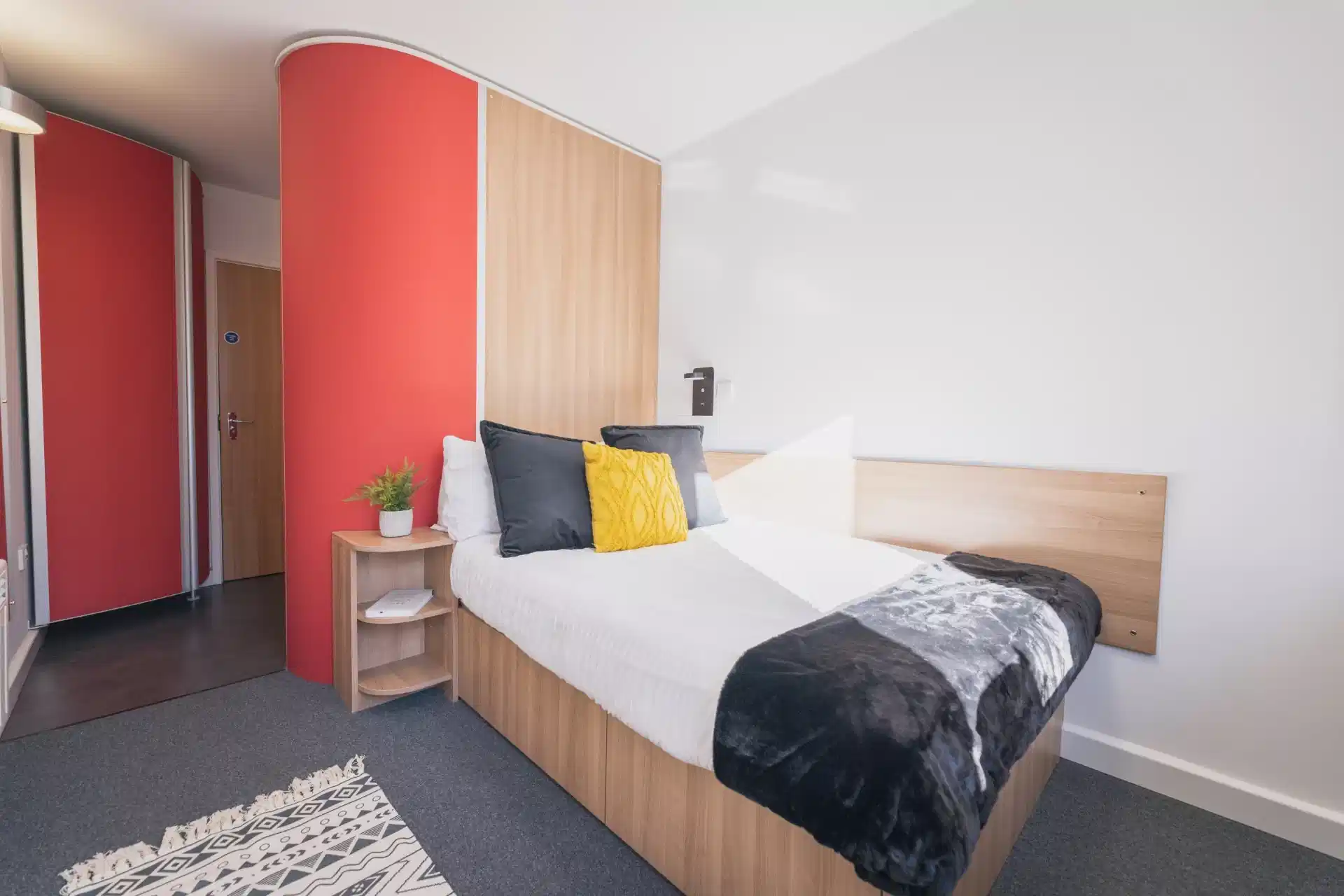 Second Floor Five Bed Cluster - Bedroom
