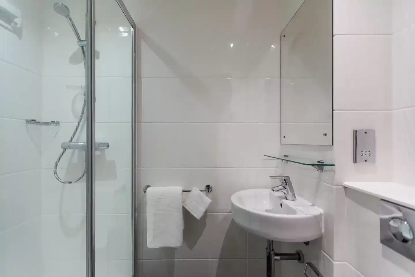 1 Bed Penthouse - Bathroom