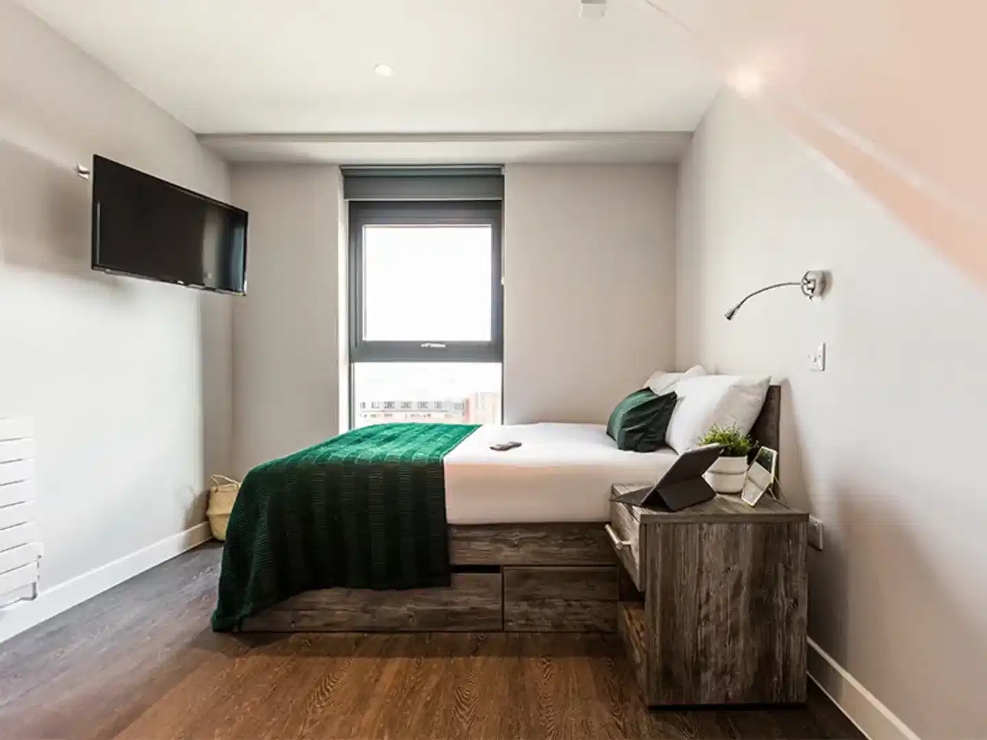 1 Bed Penthouse - Bedroom