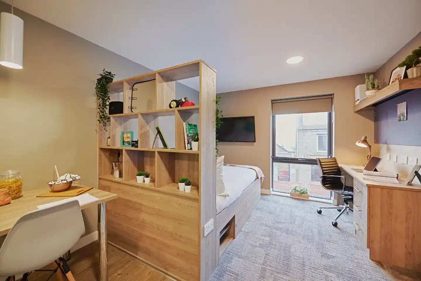 Bronze Studio - Room
