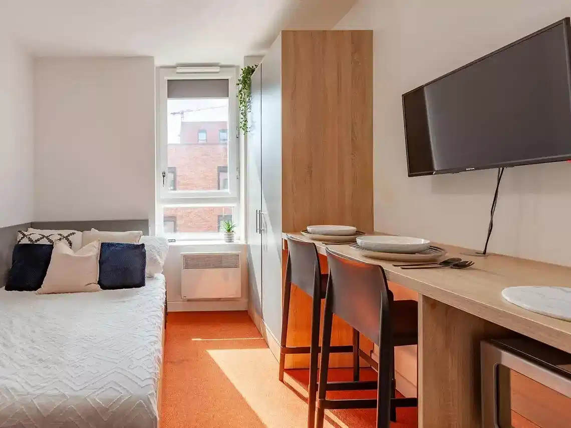 Premium Studio - Bedroom