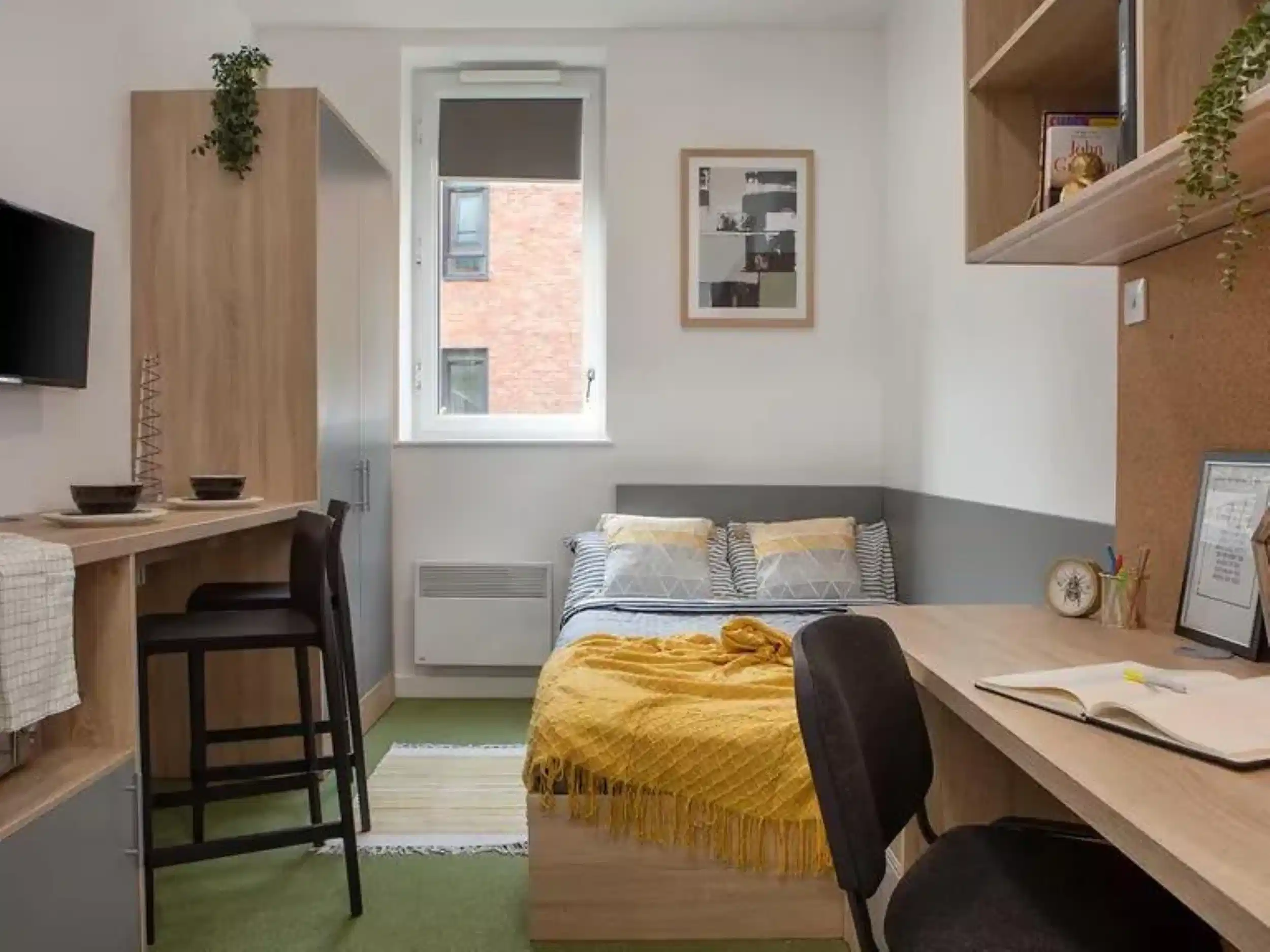 Standard Studio - Bedroom