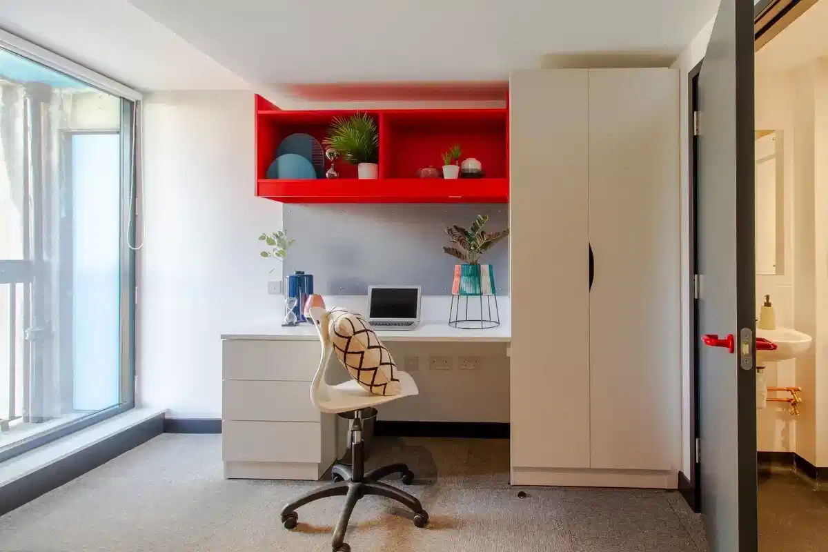 The Bigger Balcony Room - Amenities