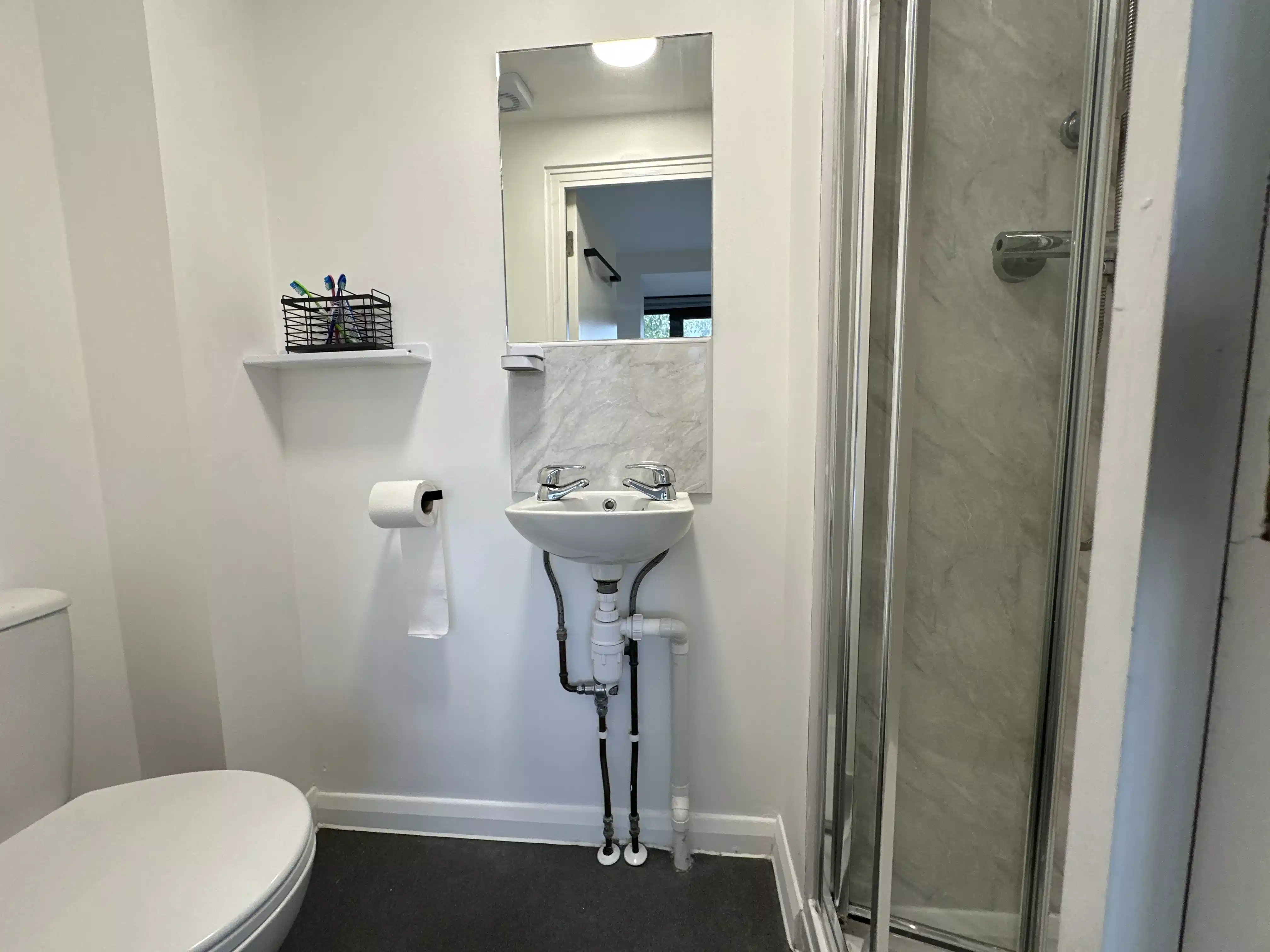 Classic Ensuite - Bathroom