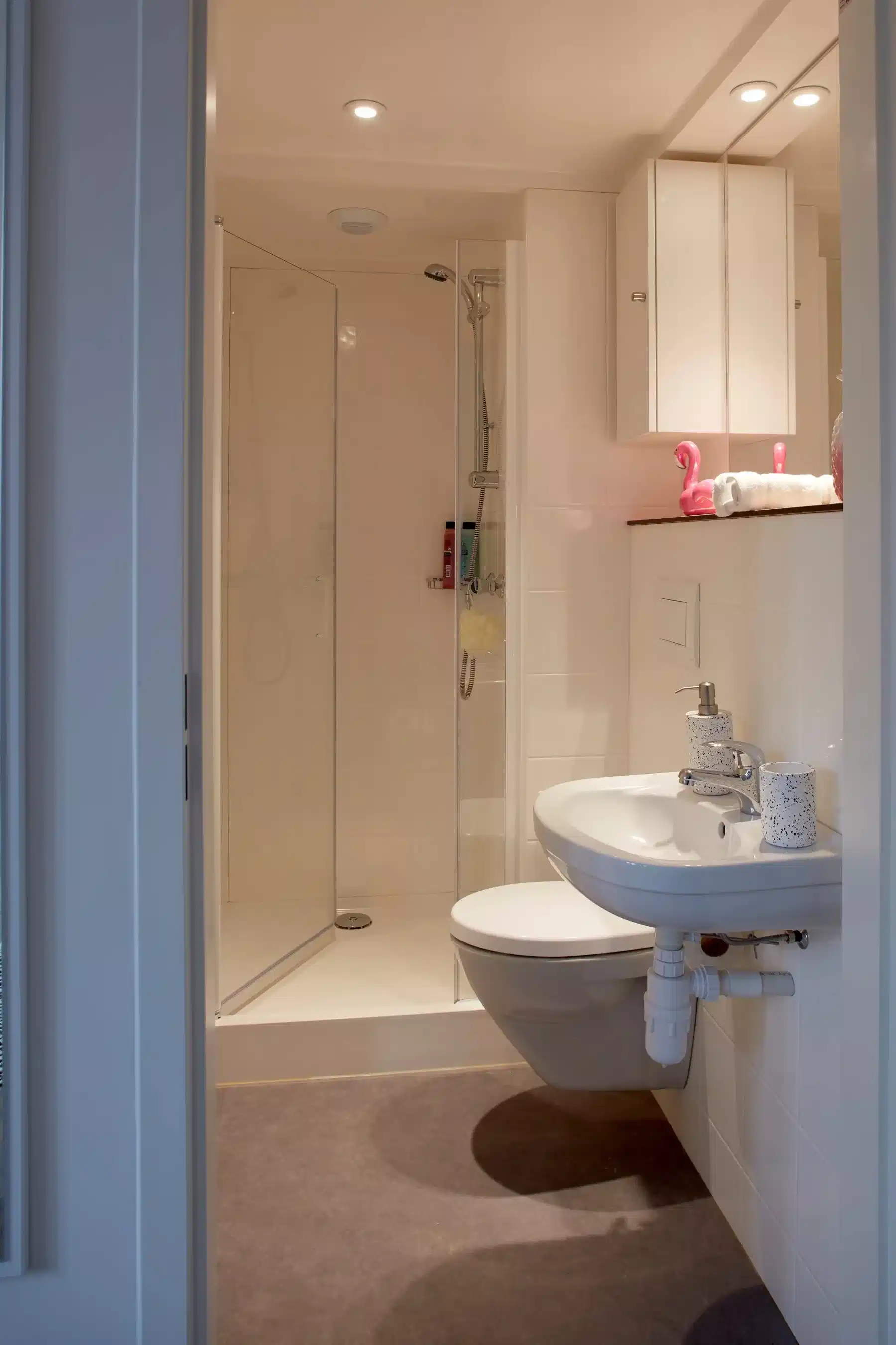 Platinum Studio - Bathroom