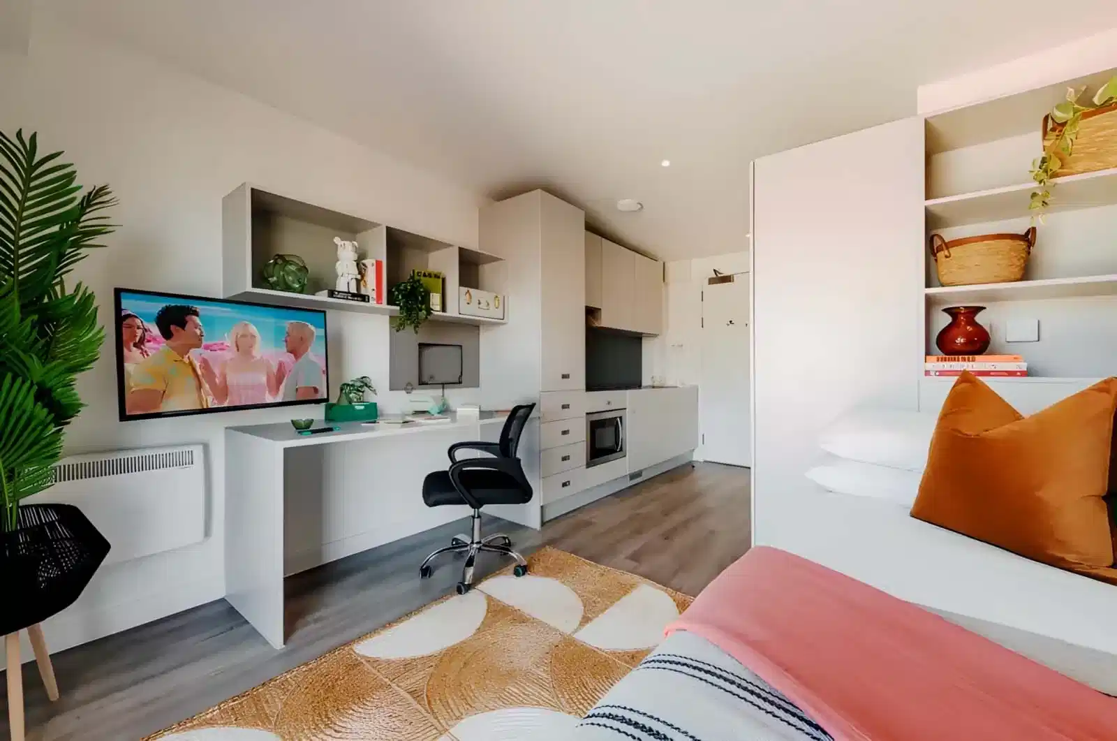 Exec Studio Plus - Bedroom