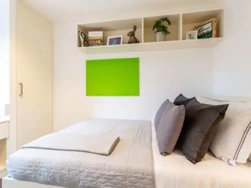 Regency Standard Large Ensuite - Bedroom