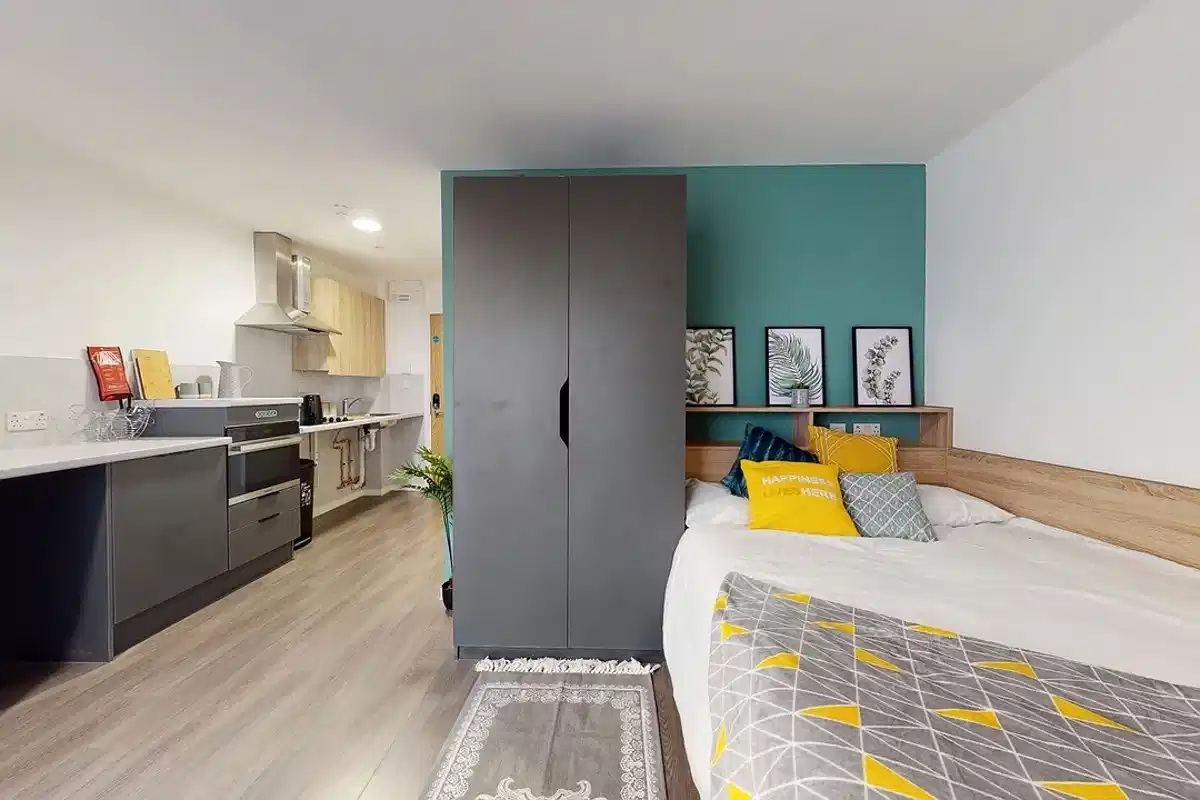 Platinum Studio  - Bedroom