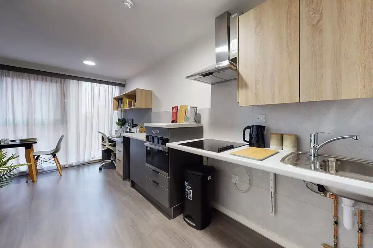 Platinum Studio  - Kitchen