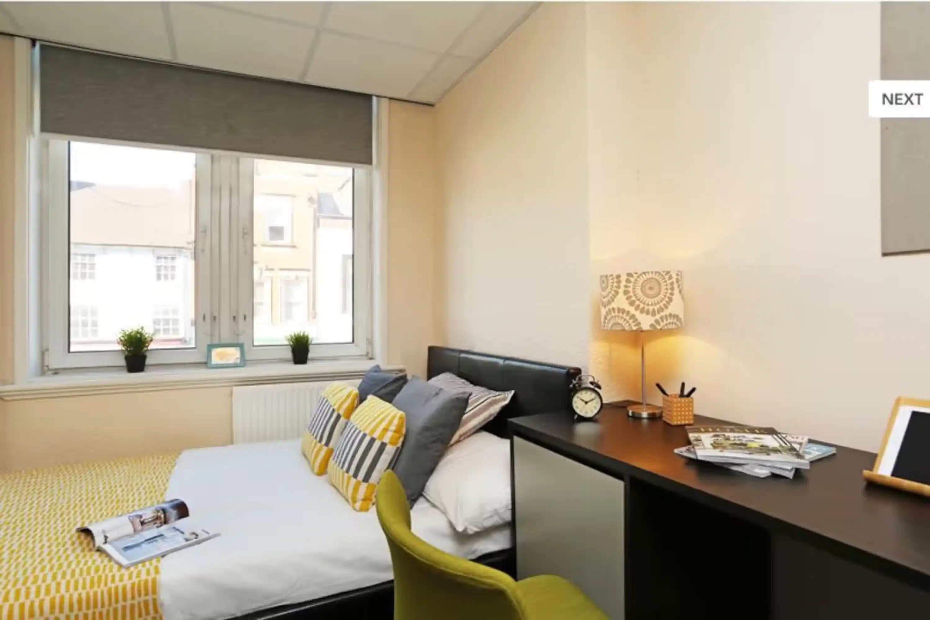 Deluxe En-Suite - Bedroom