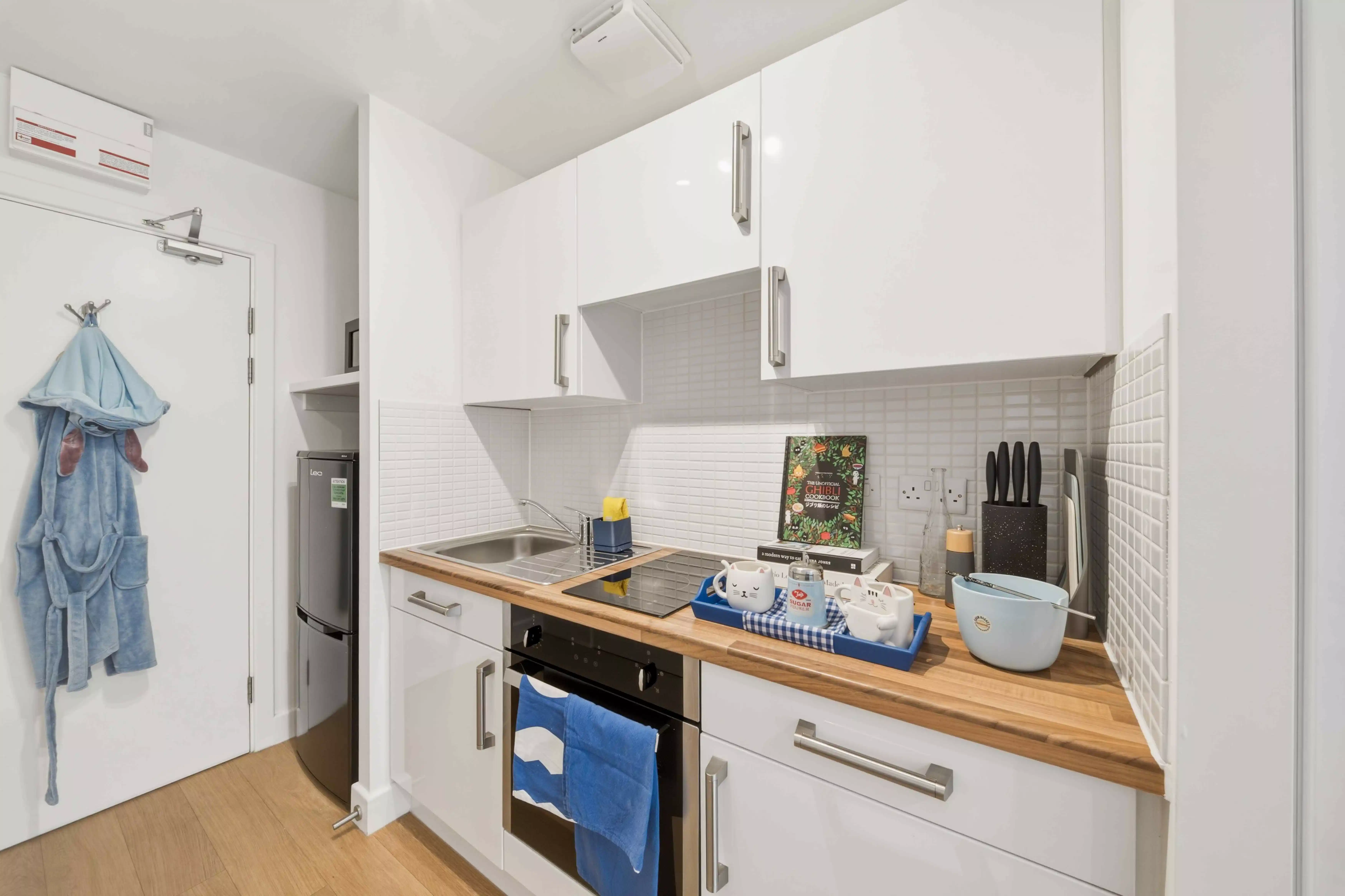 Silver River Studio - Kitchen