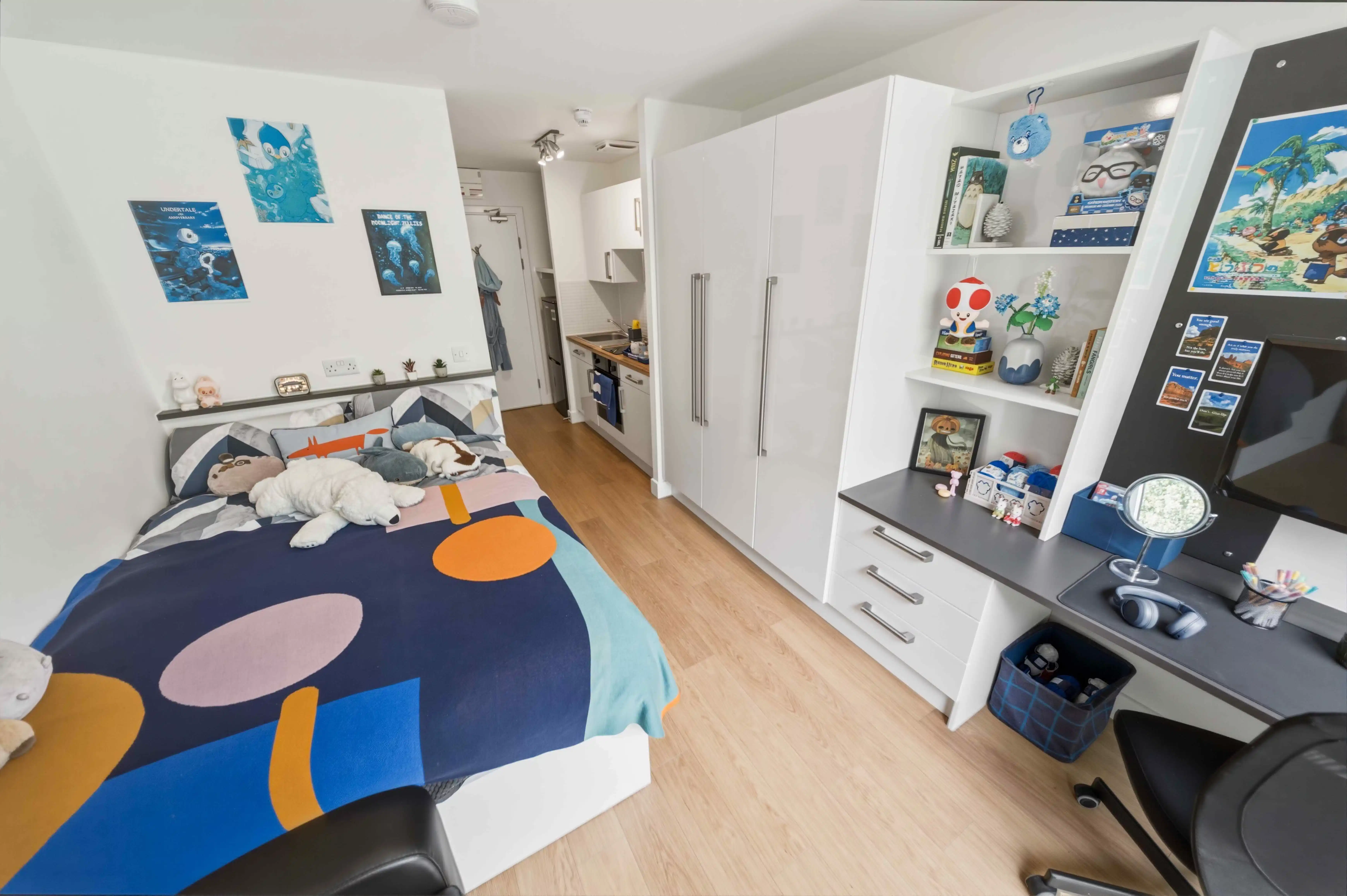 Silver River Studio - Bedroom