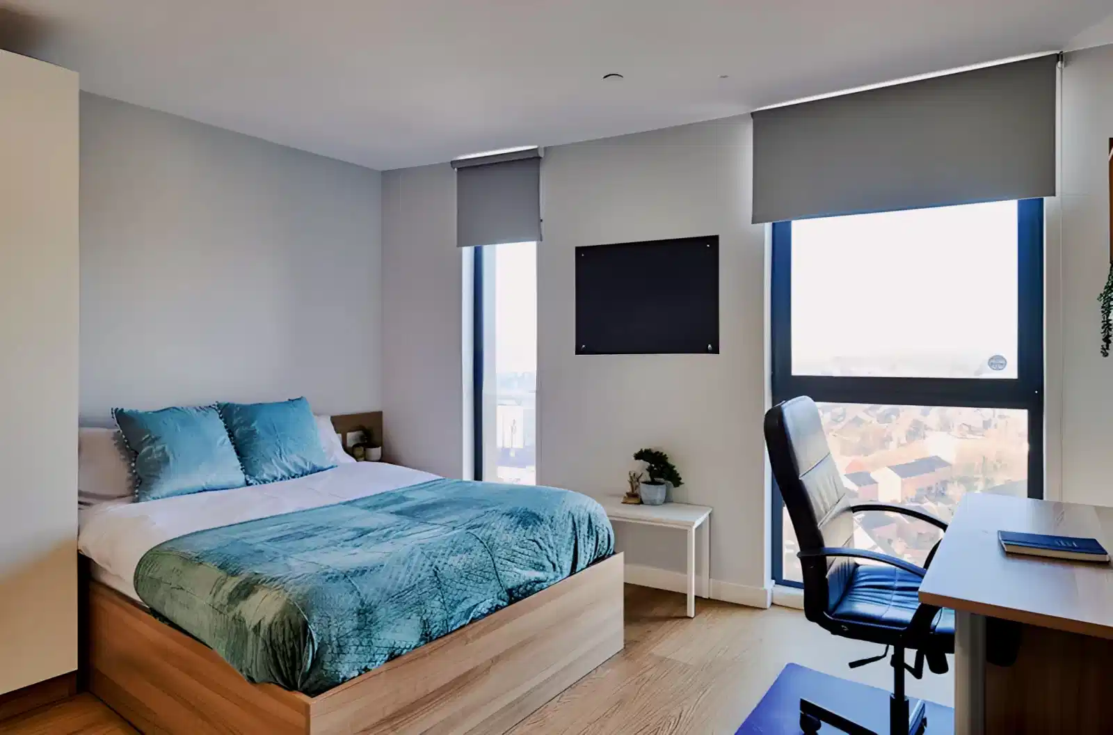 Tower Studio Gold - Bedroom