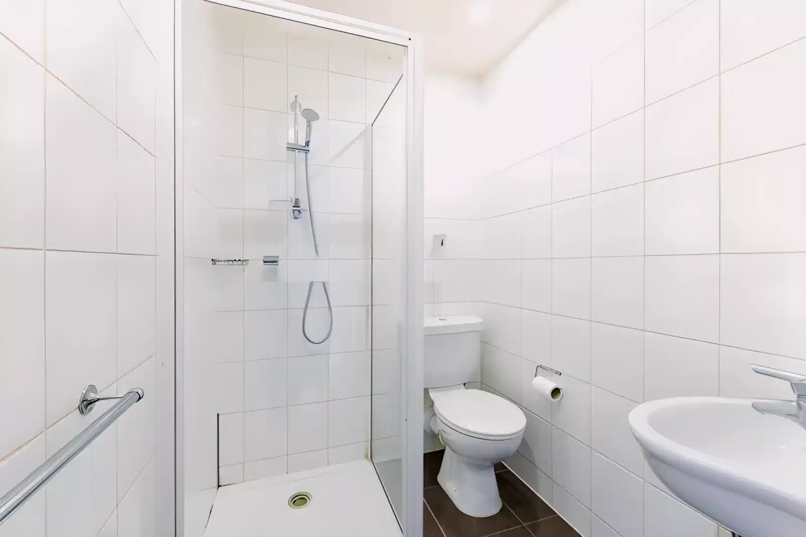 Tower Studio Gold - Bathroom