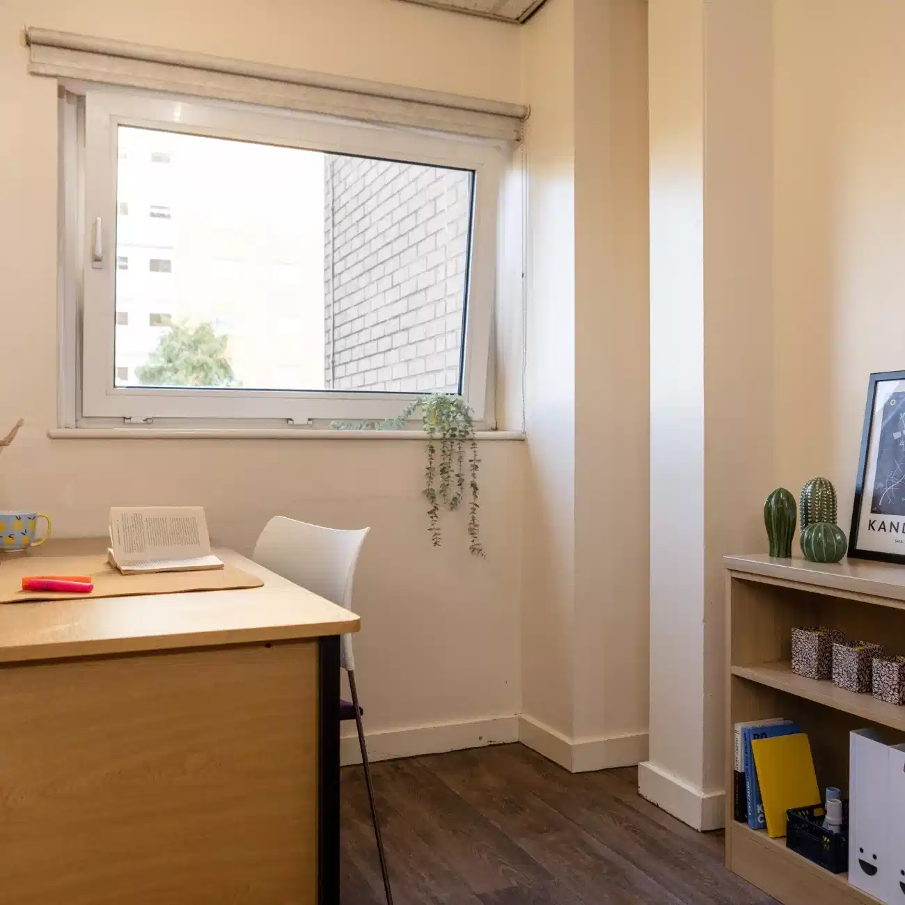 Bronze Room - Amenities