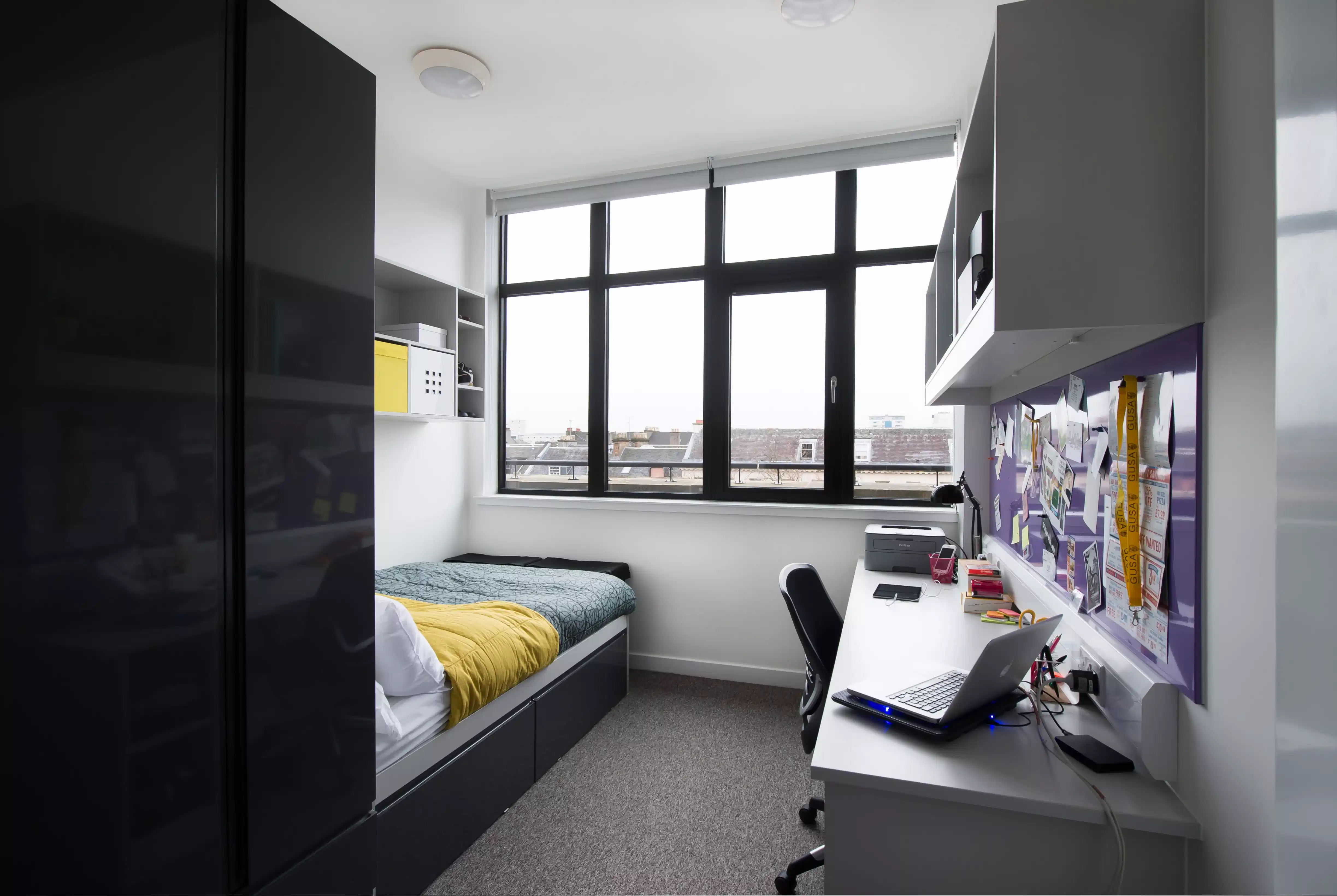 Classic Lower Floor Ensuite (Clifton House) - Bedroom
