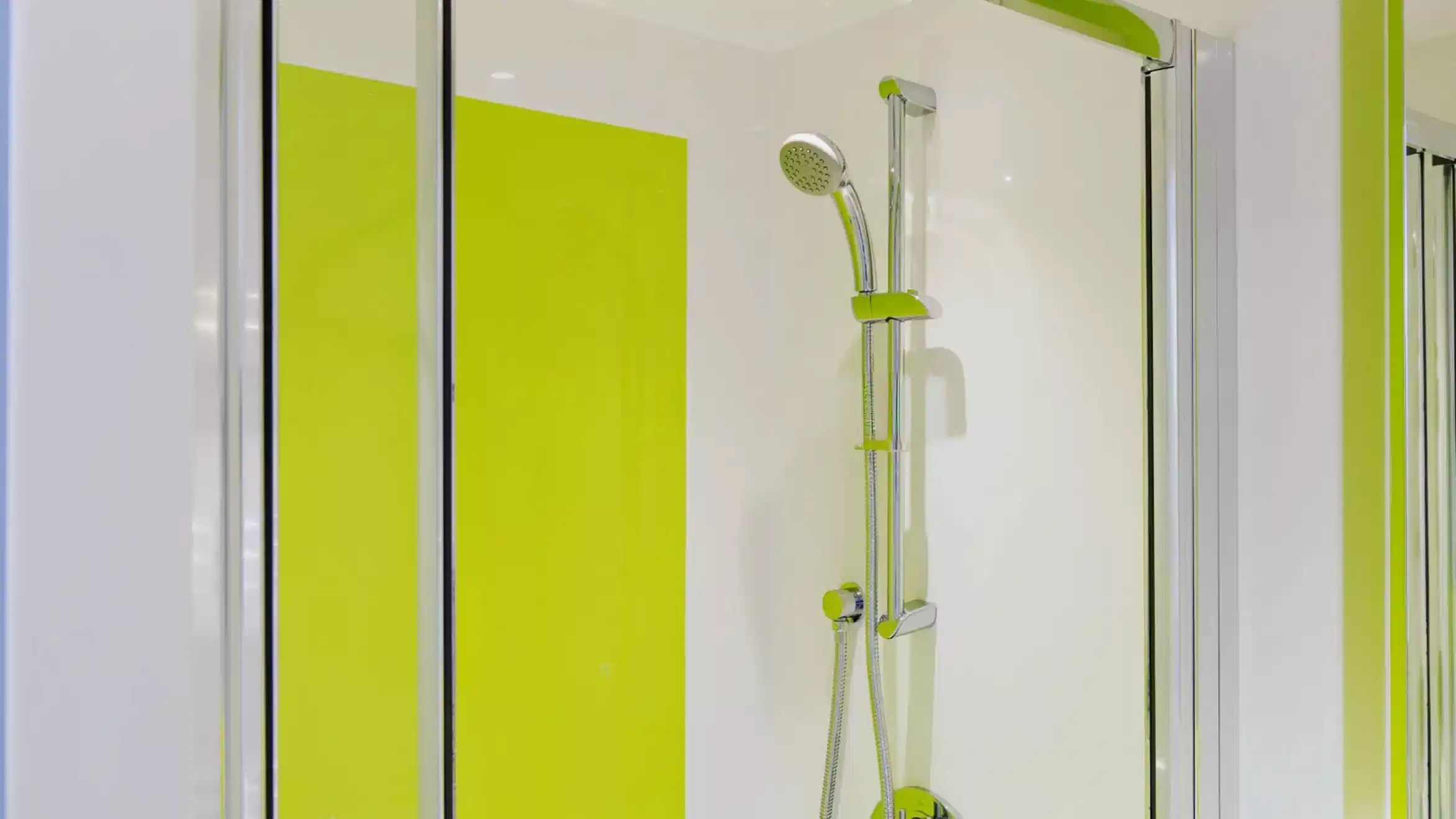 Studio Lancaster - Bathroom