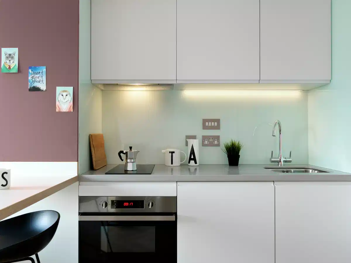 Studio - Kitchen