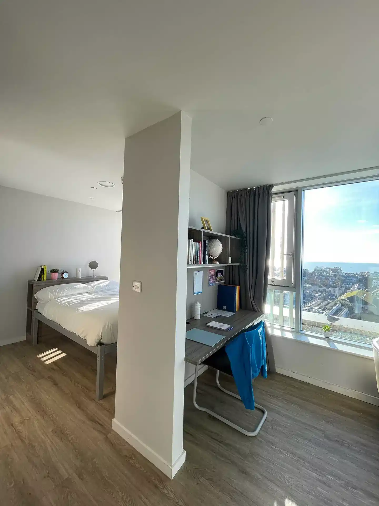 Panorama Studio - Bedroom