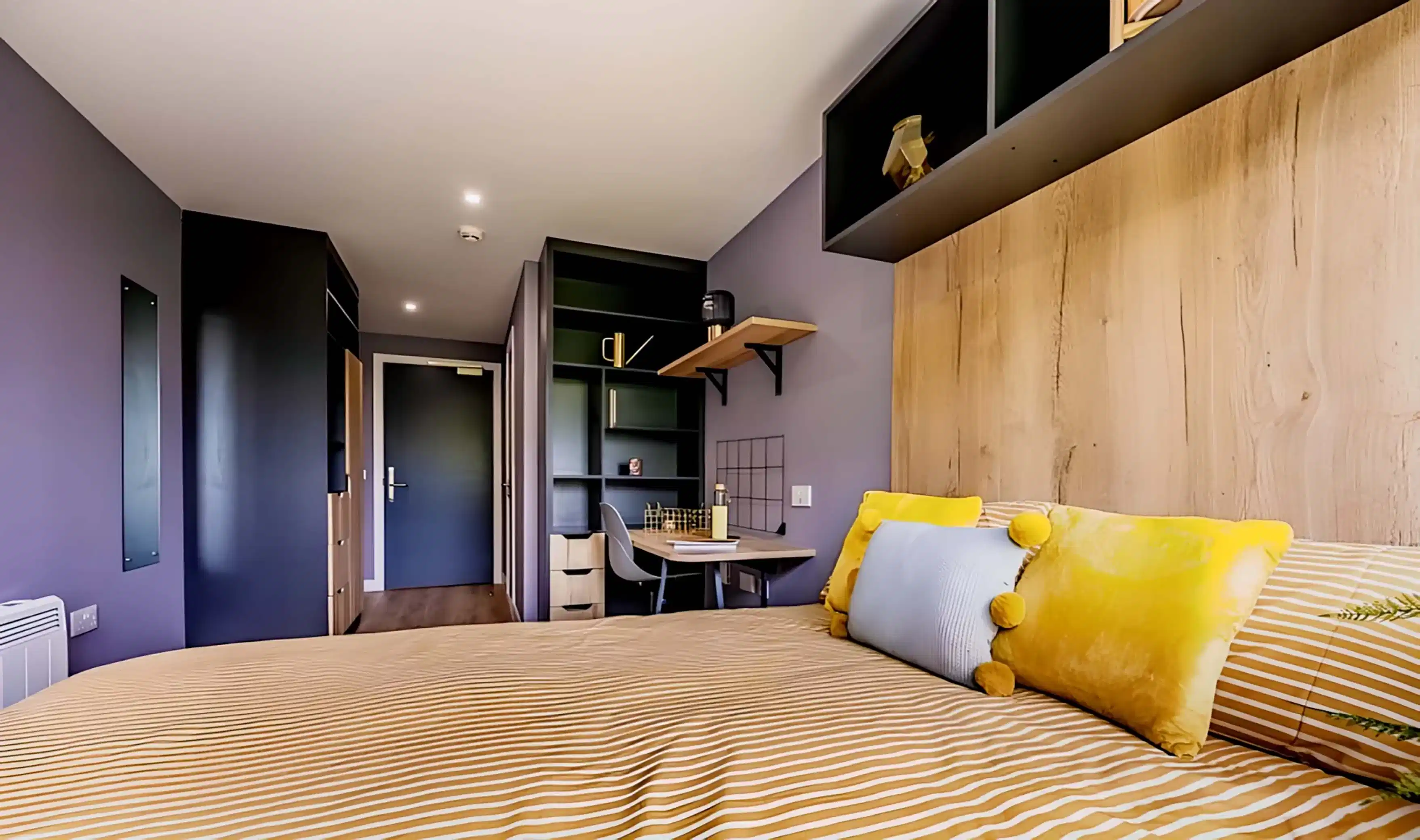 6 Bed Classic En Suite - Bedroom