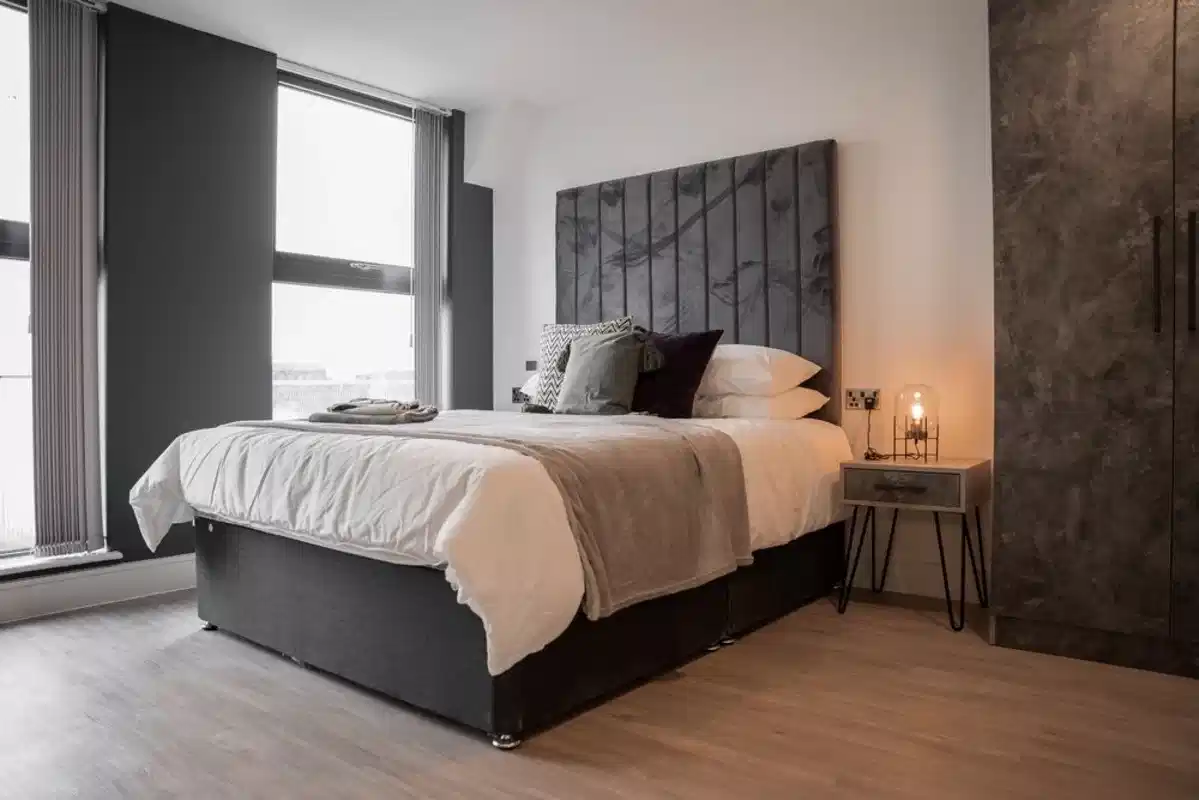 Studio Edition II Plus - Bedroom