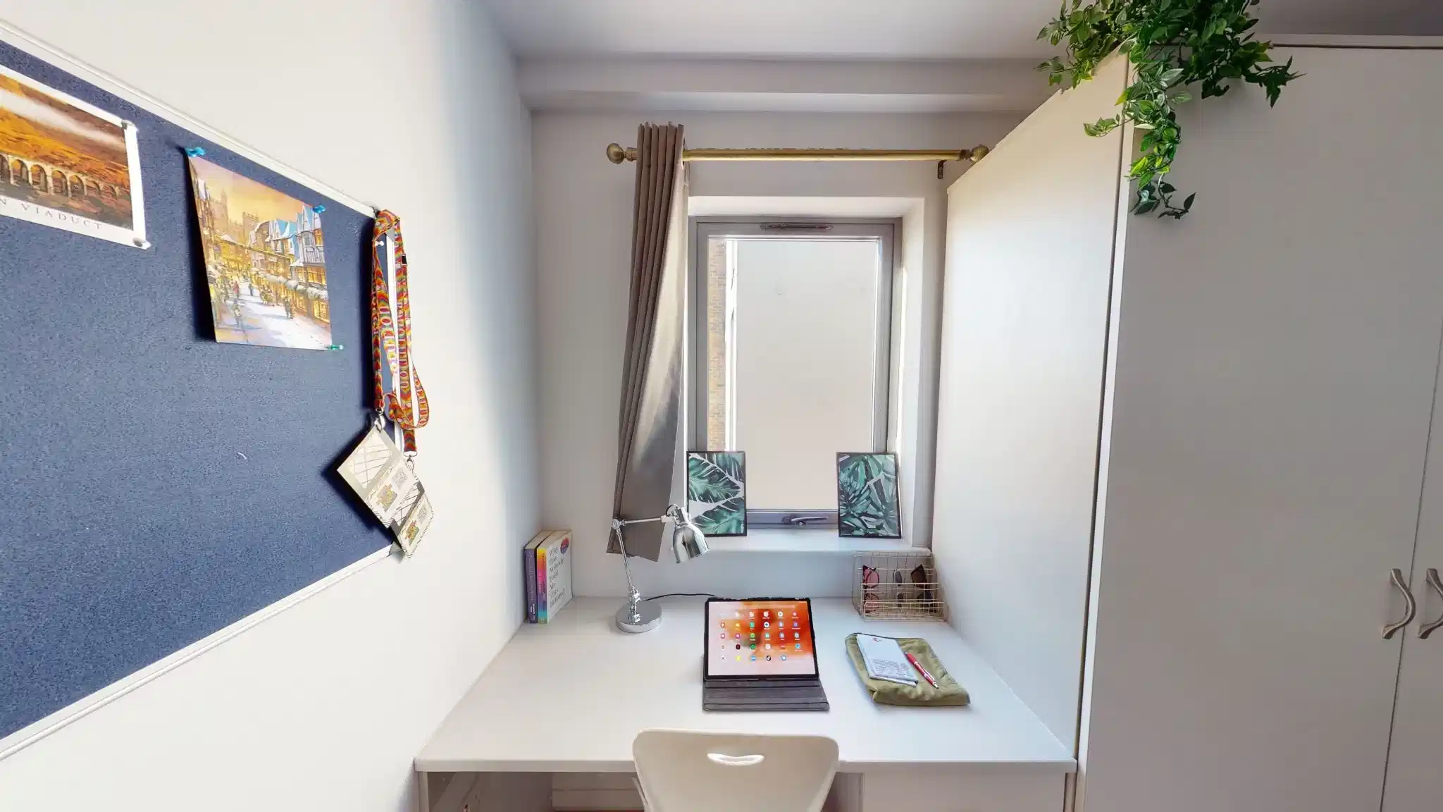 6-7 Bedroom Cluster Ensuite - Amenities