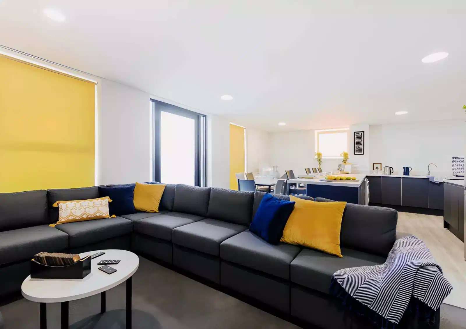  Platinum Ensuite - Common Area